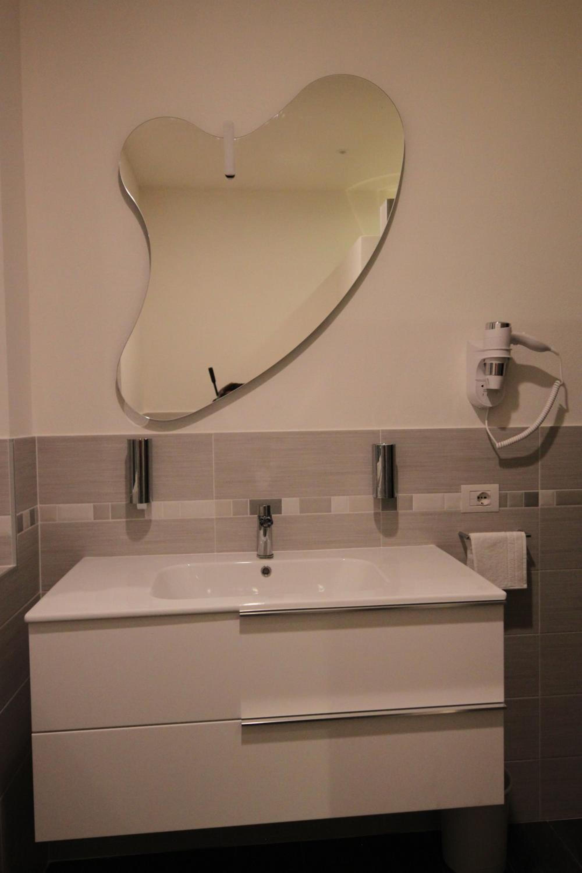 Photo 24