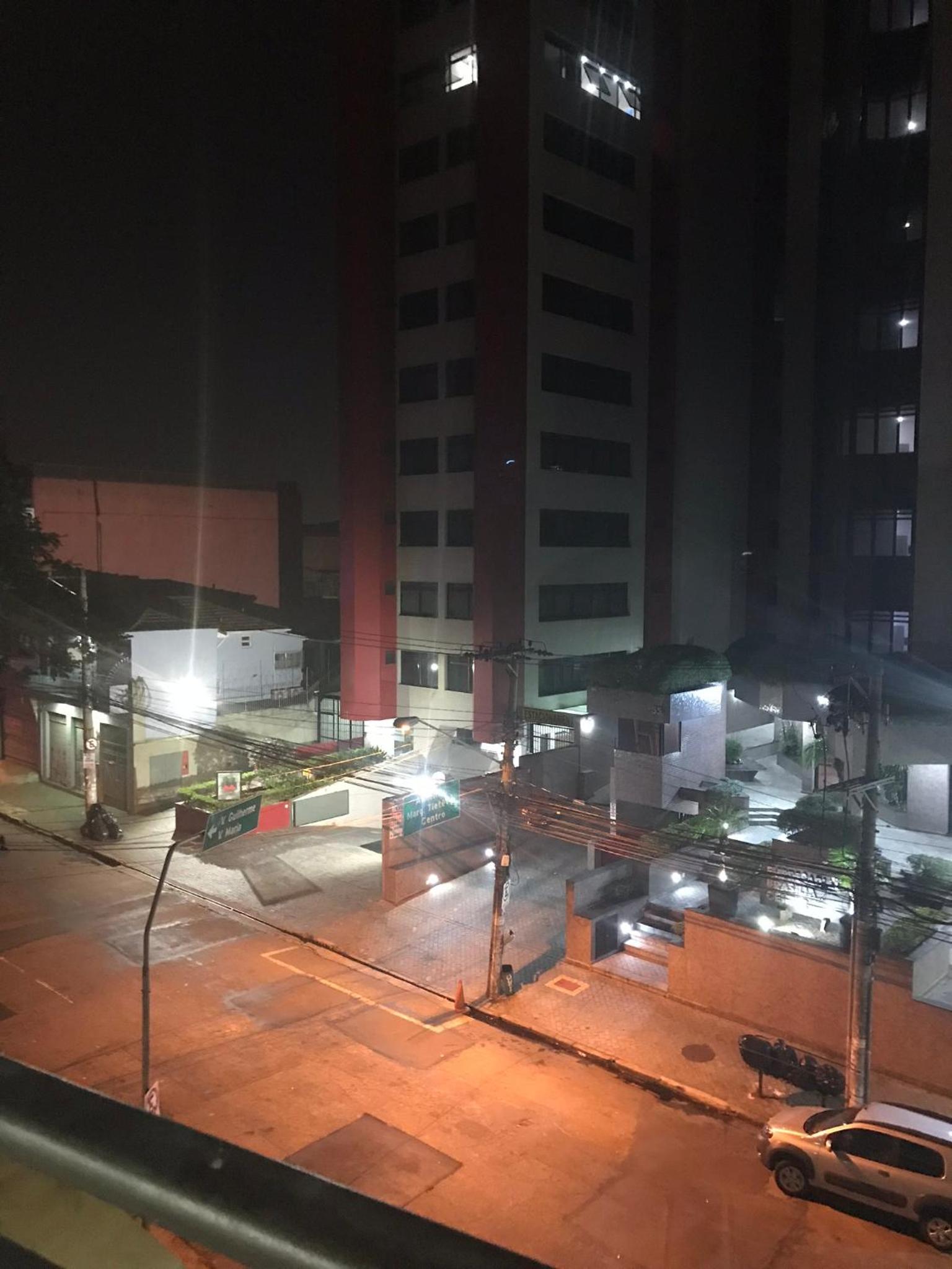 Hotel Amora Três - Image 1