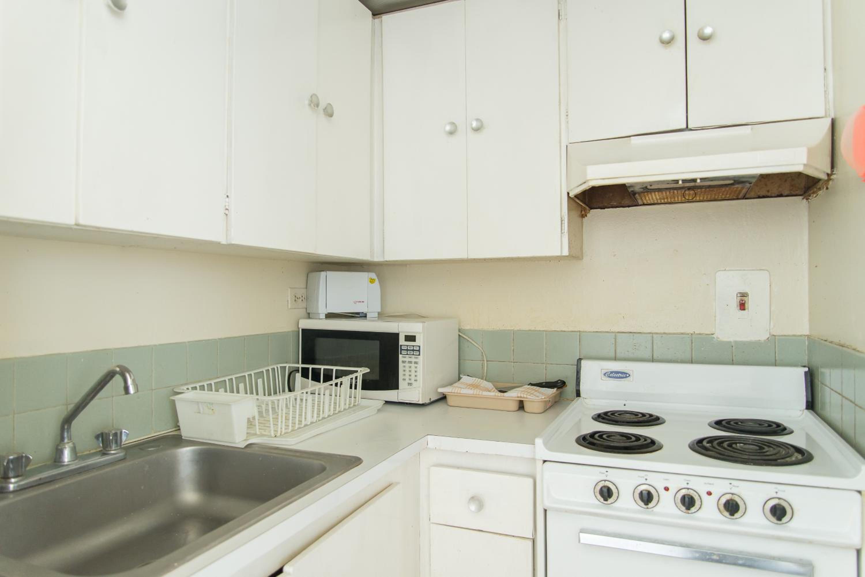 Deluxe Montego Bay Club Studio & Suites