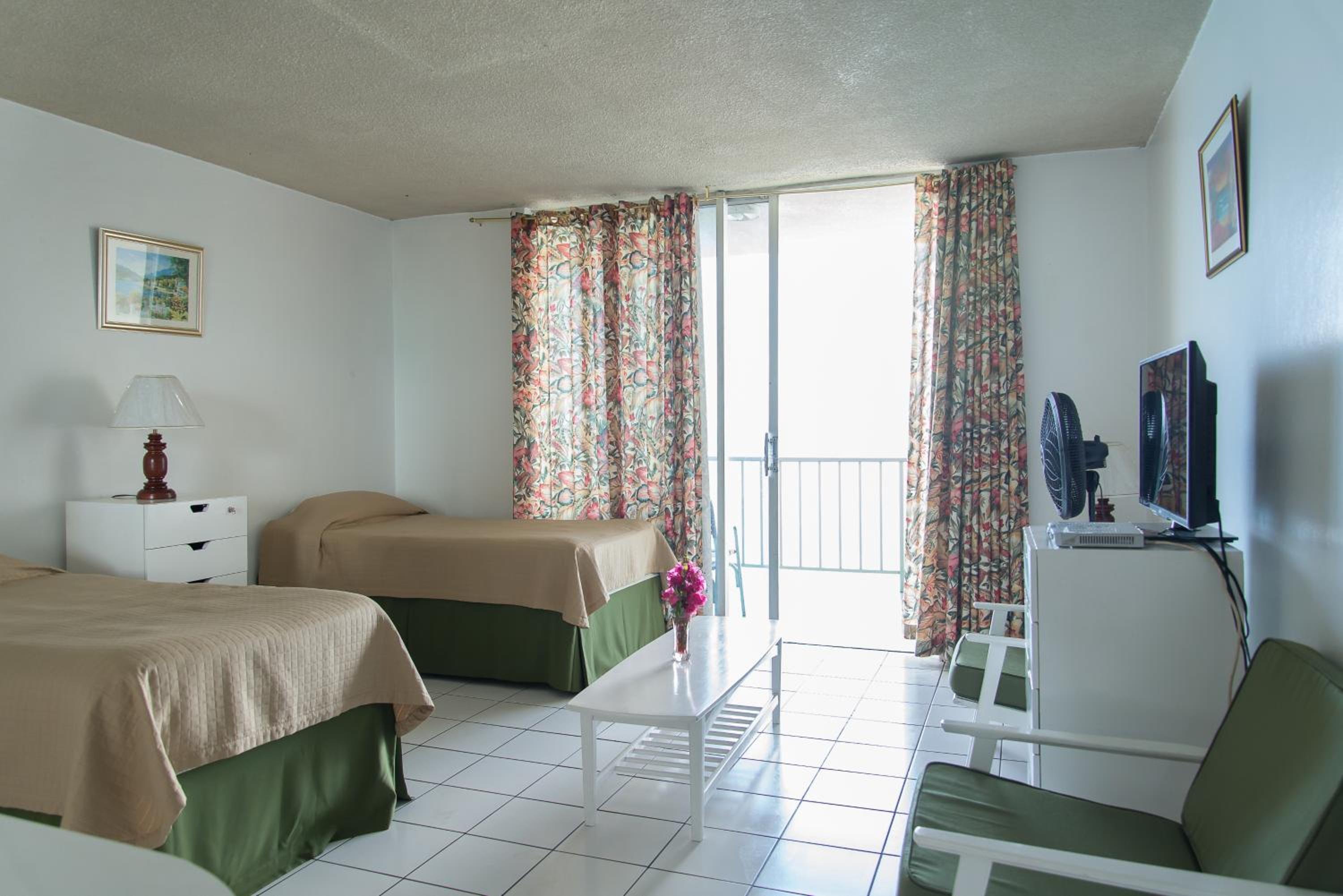 Deluxe Montego Bay Club Studio & Suites
