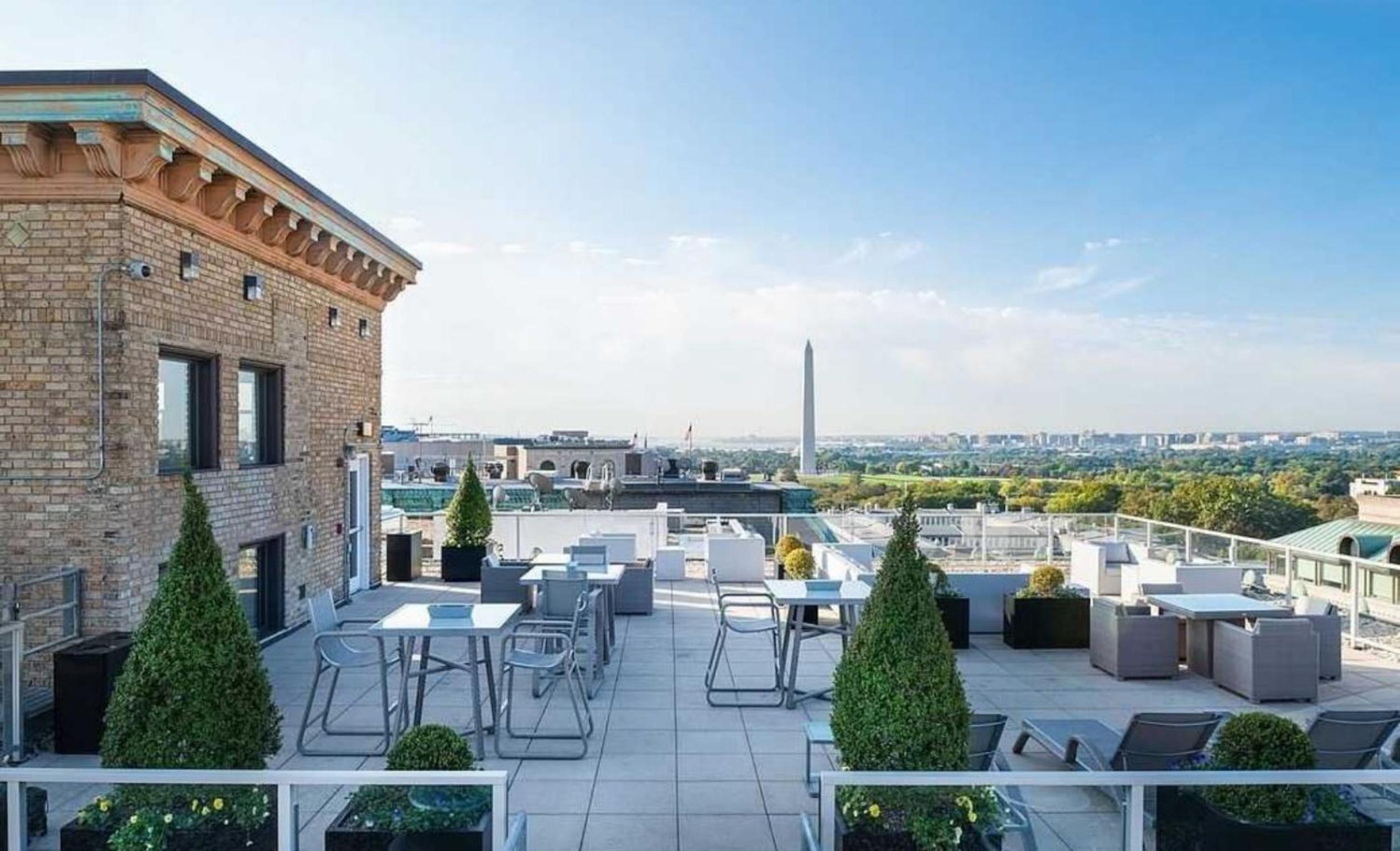 Global Luxury Suites at The White House