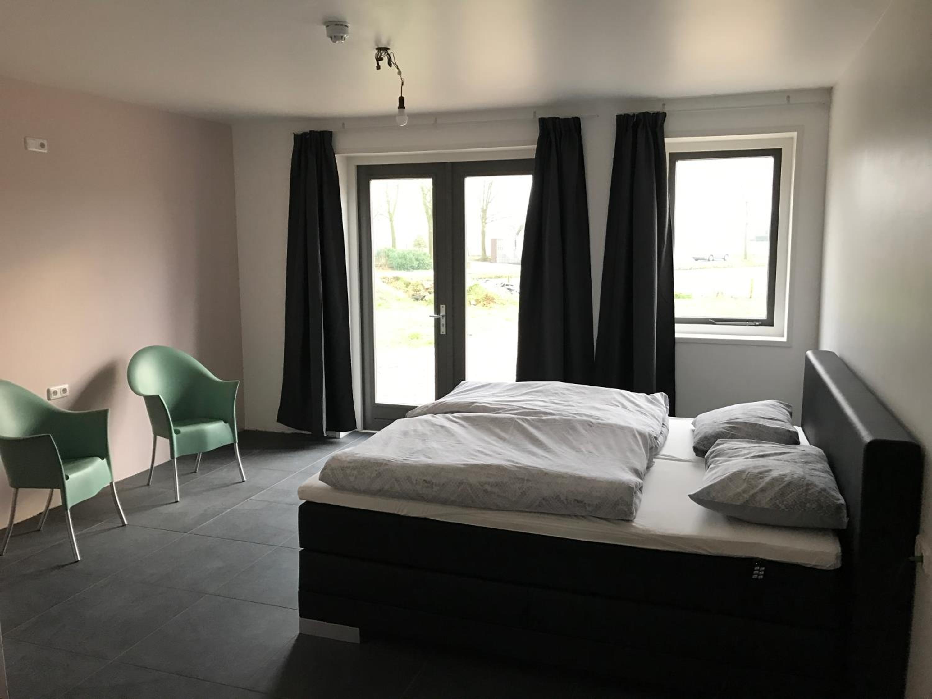Bed and breakfast Wouw view 5