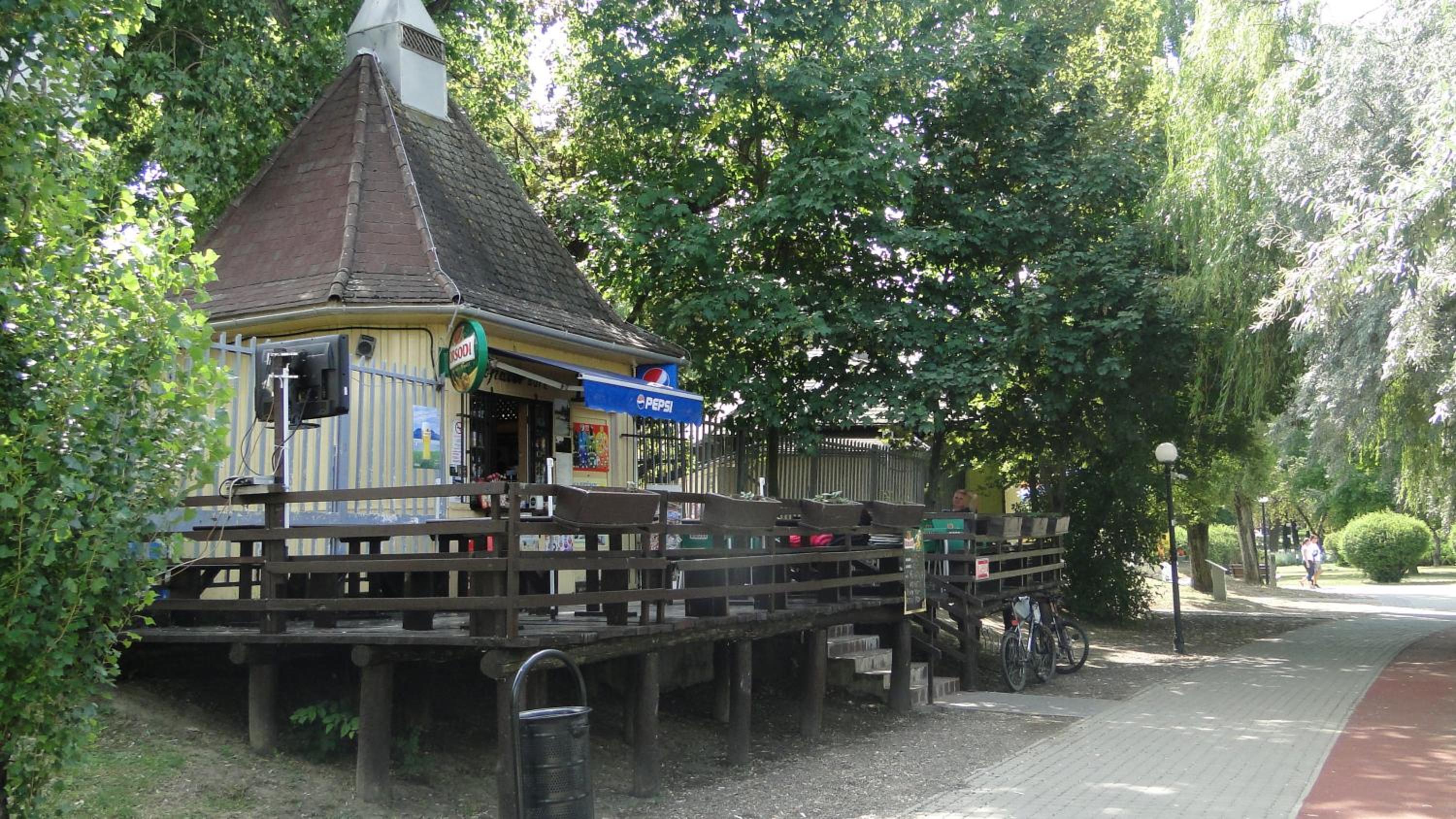 Photo 16