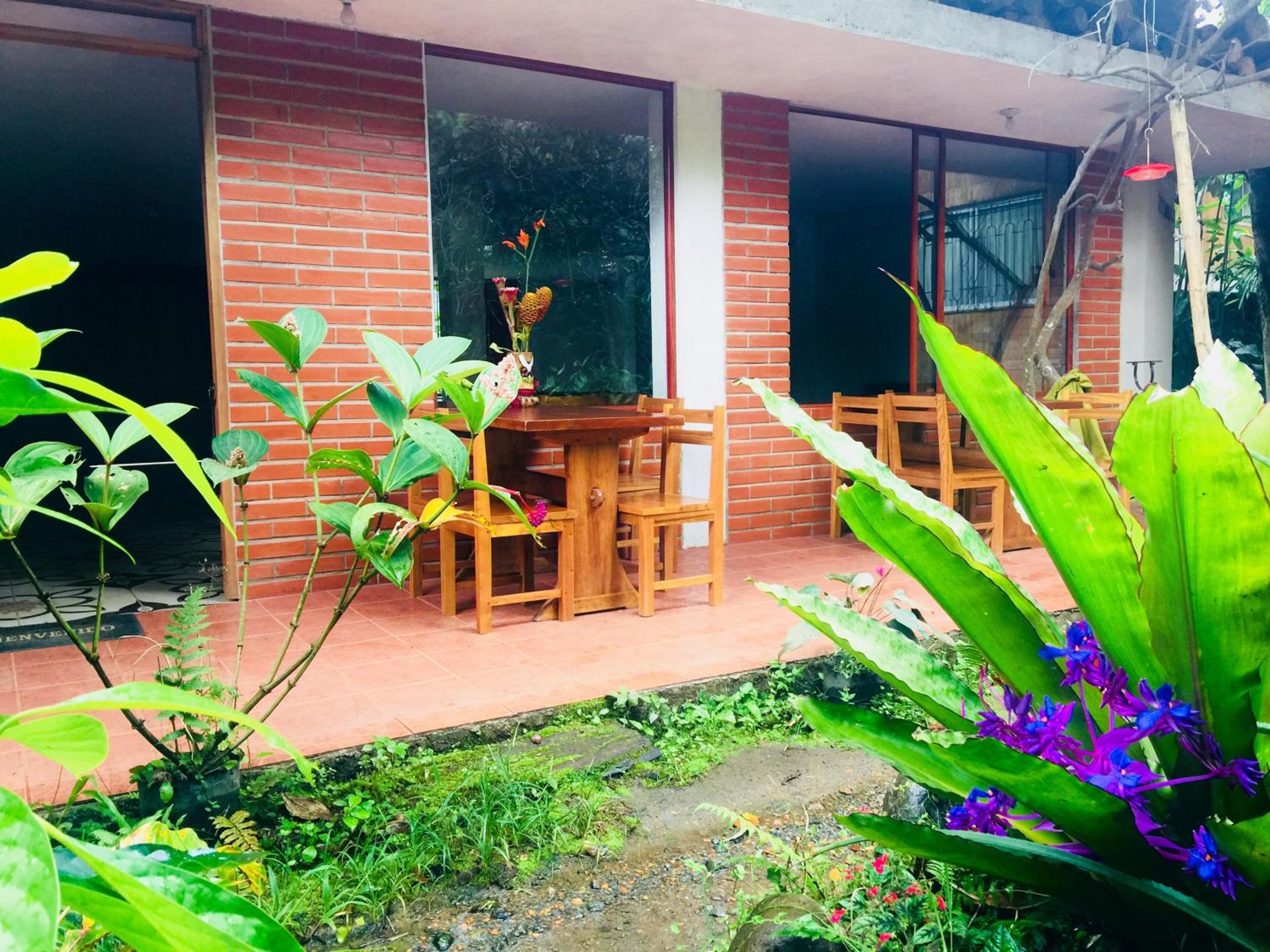 Cabañas Armonía y Jardín de Orquídeas