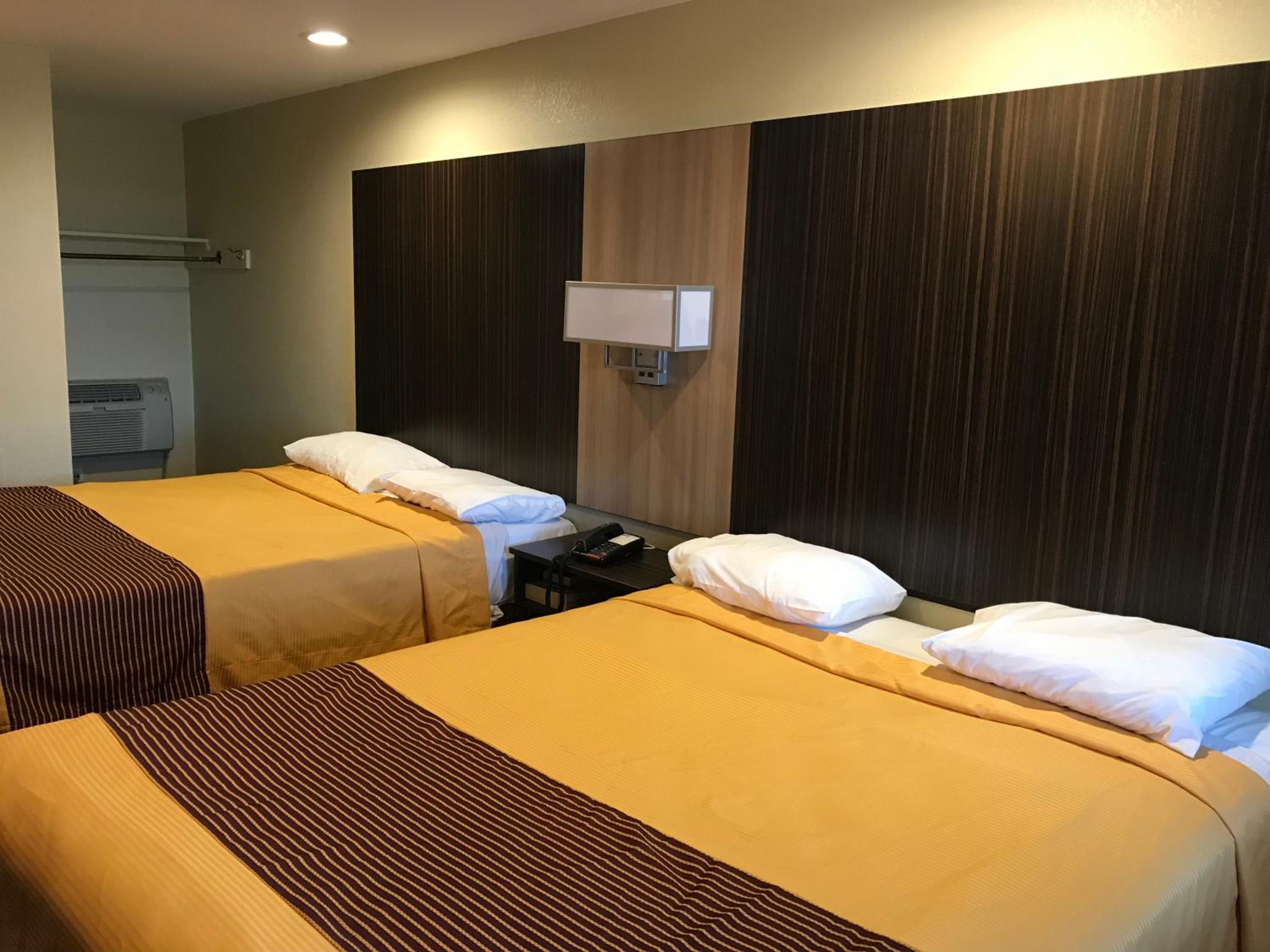 Budget Inn Tonawanda 4