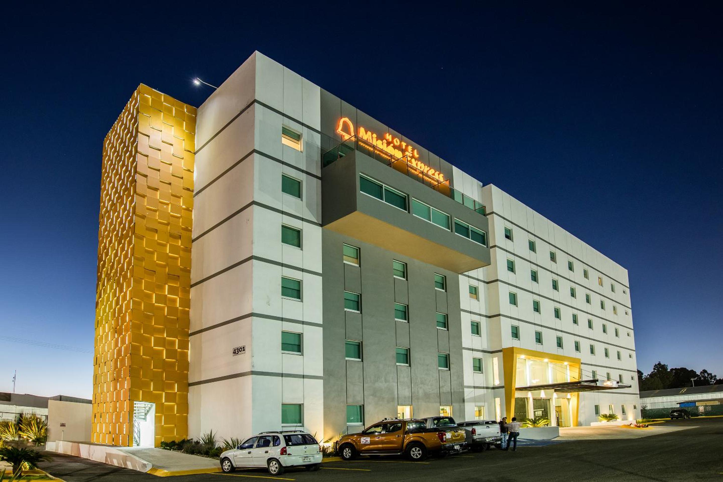 Hotel Mision Express Durango - Image 1