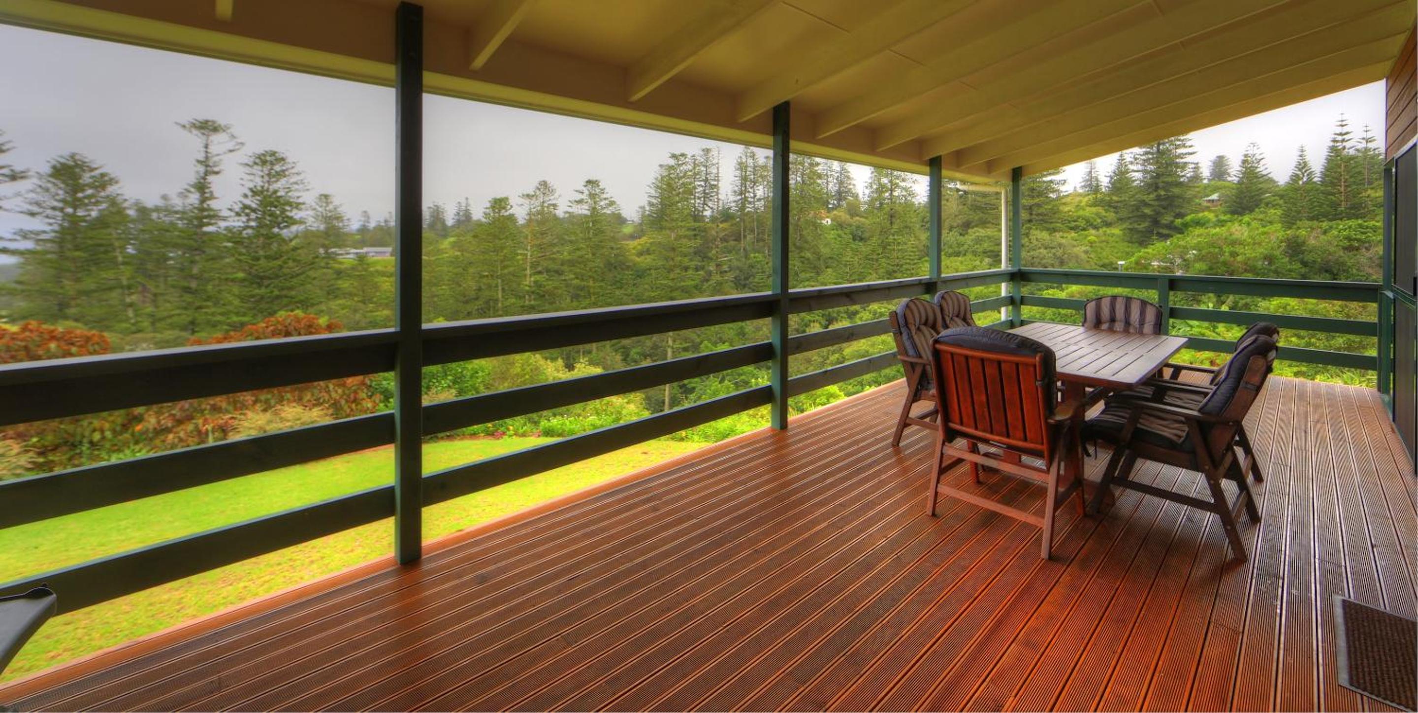 Endeavour Lodge