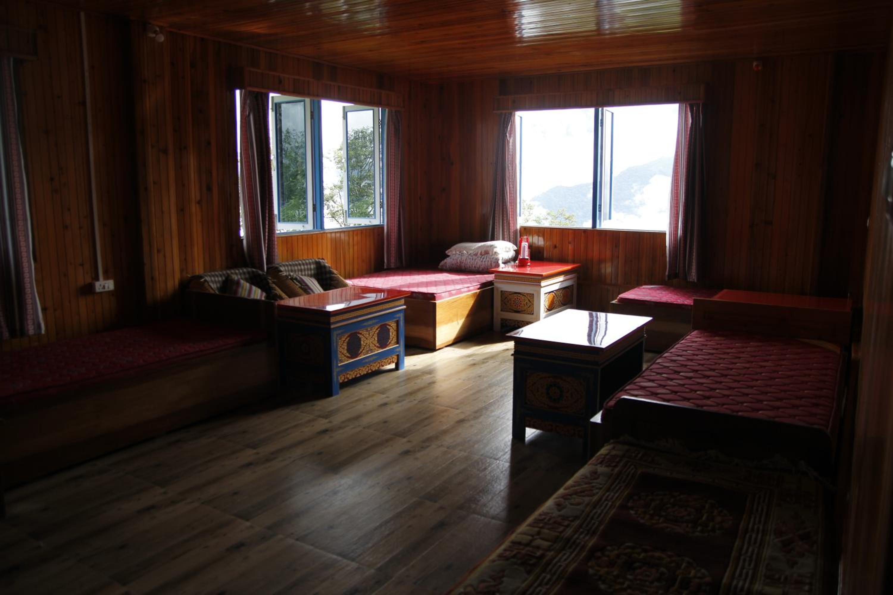 Photo 12
