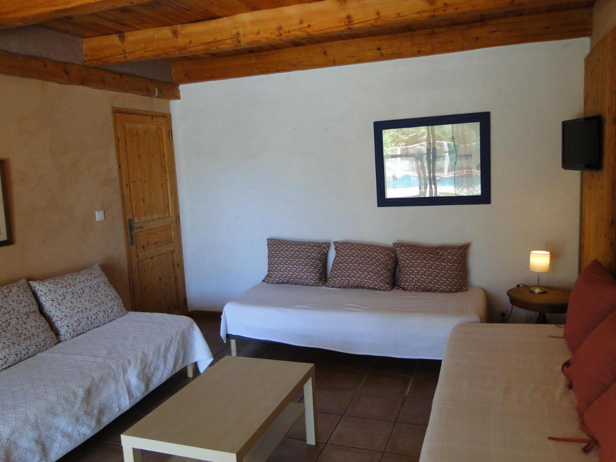 Mas De Sarjac view 2