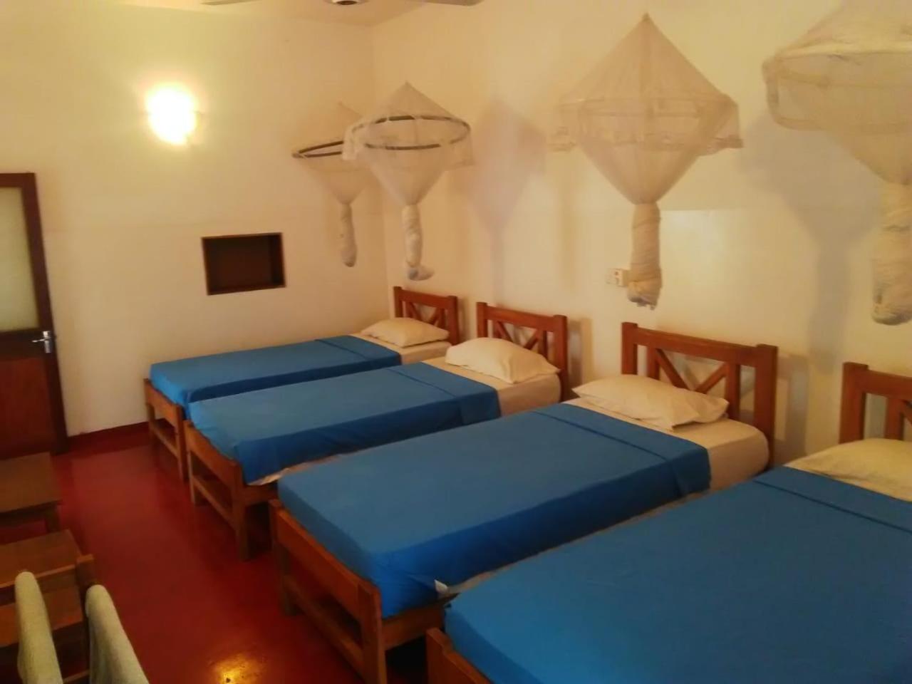 Hotel Mango Garden