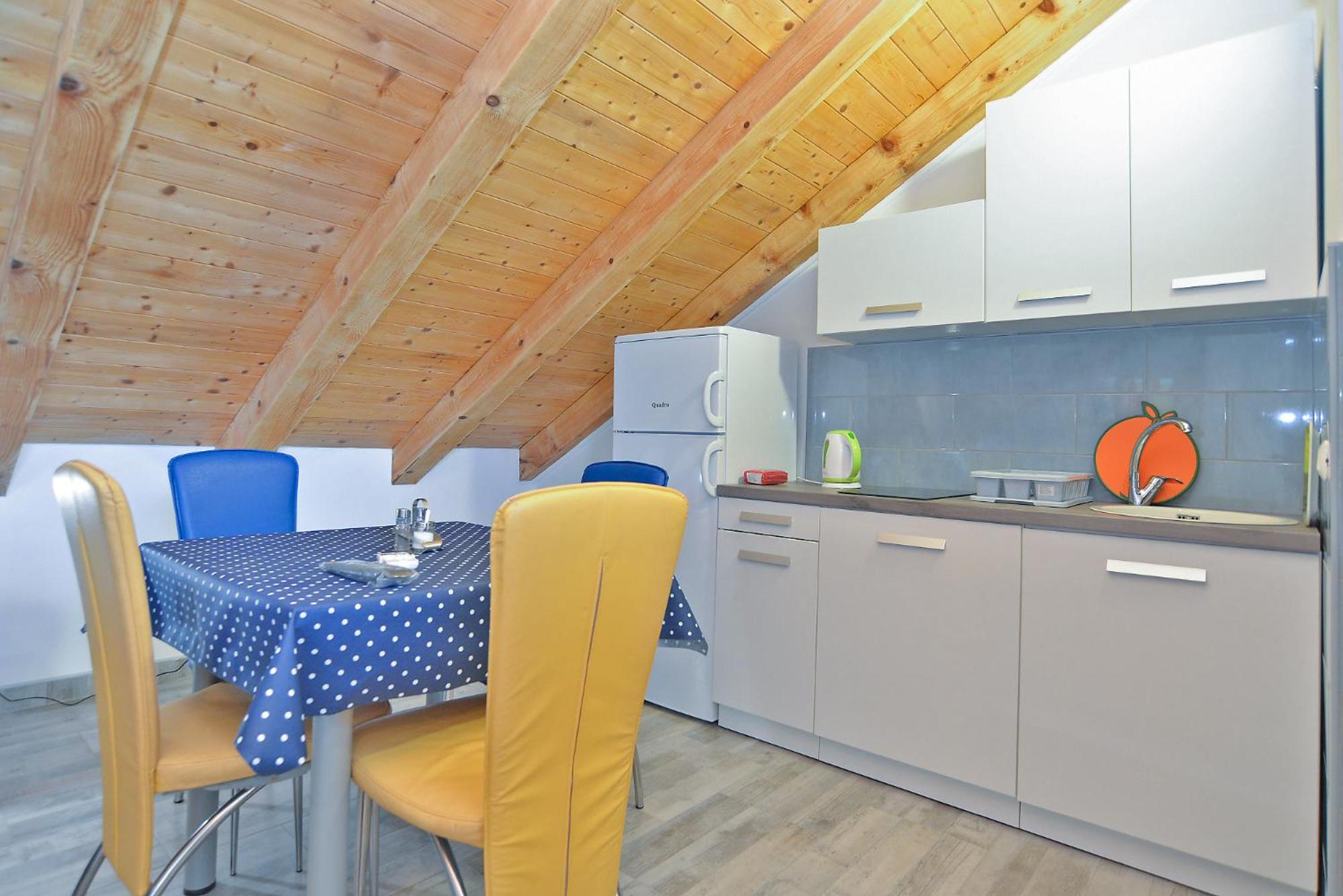 Apartments Josip 1713 view 5