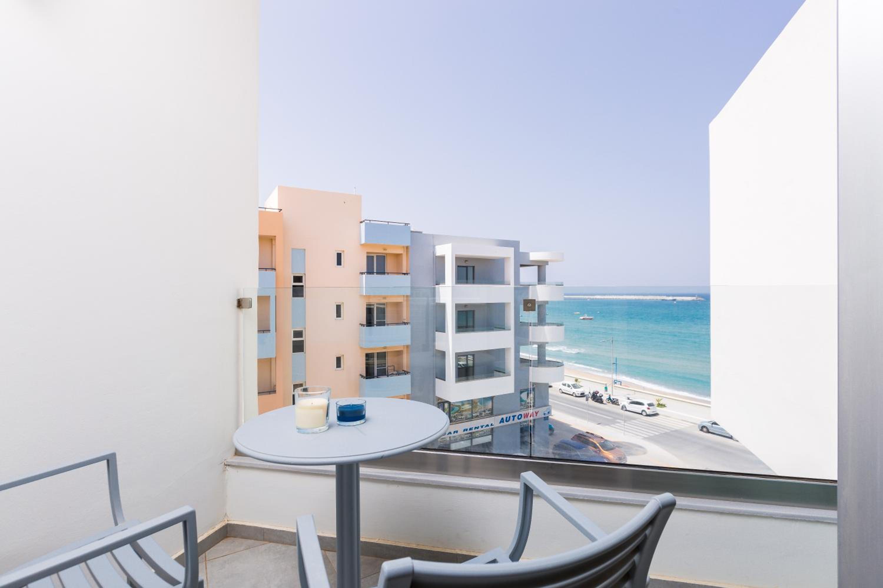Meltemi Coast Suites