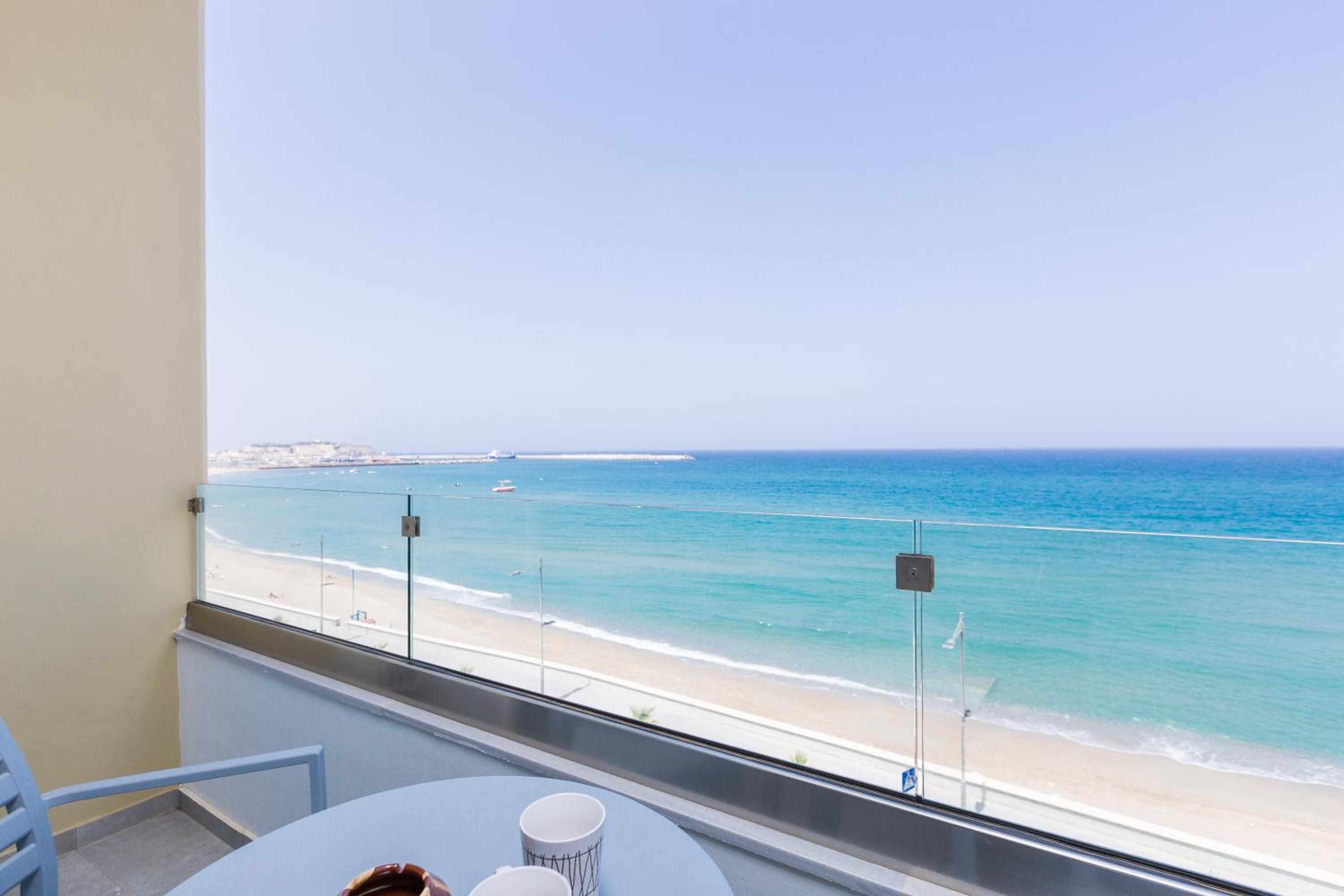 Meltemi Coast Suites