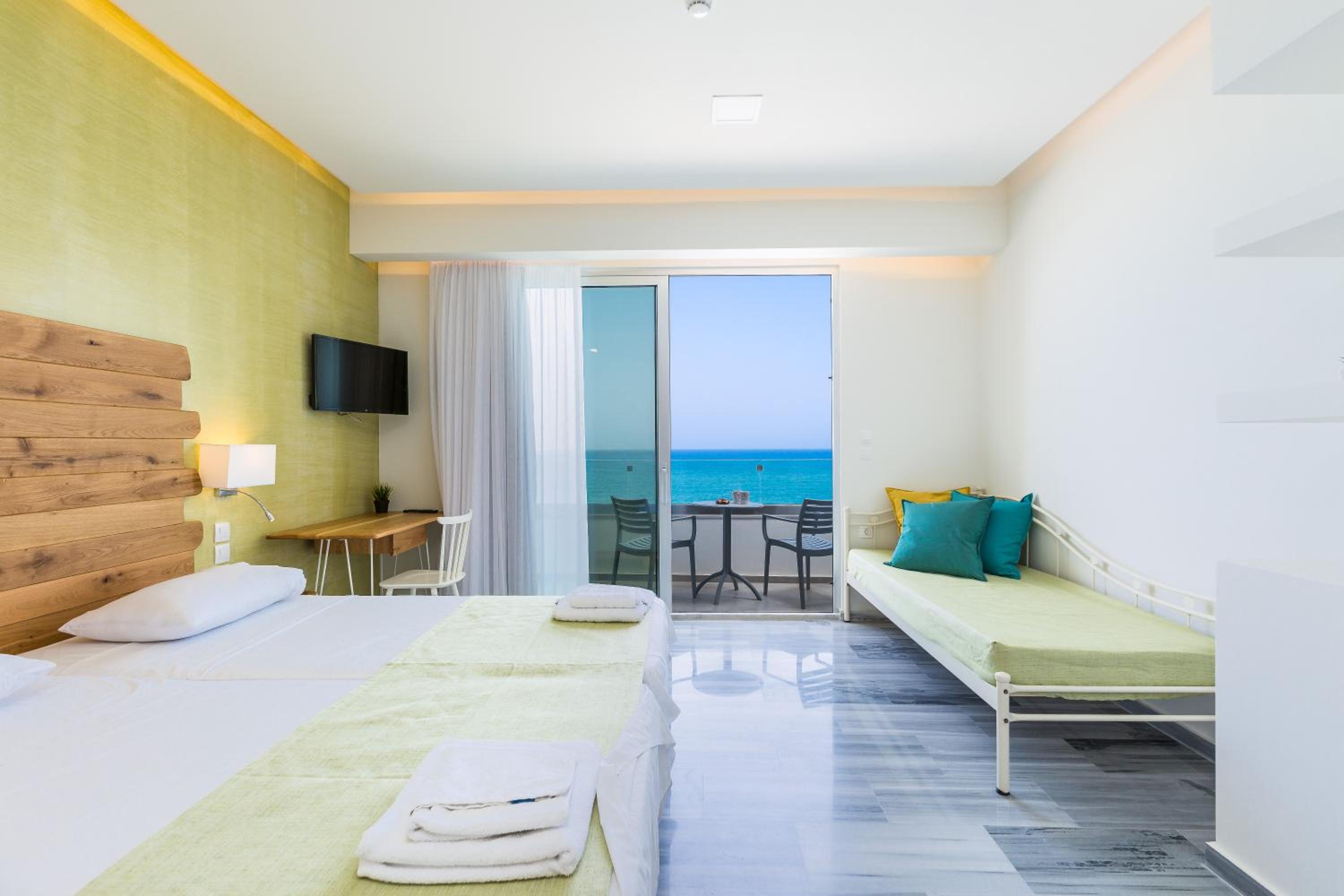 Meltemi Coast Suites
