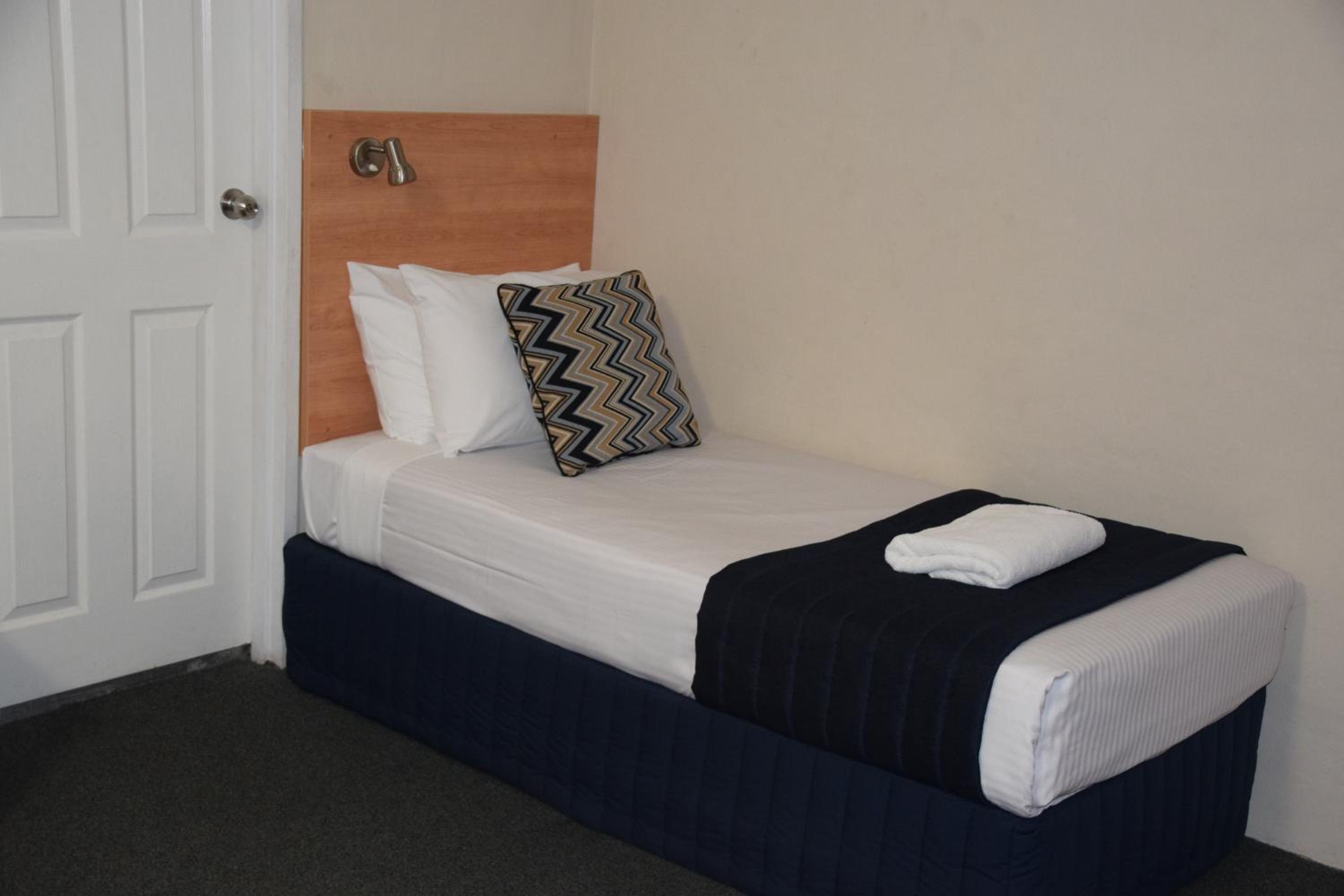 Coachman's Inn Motel