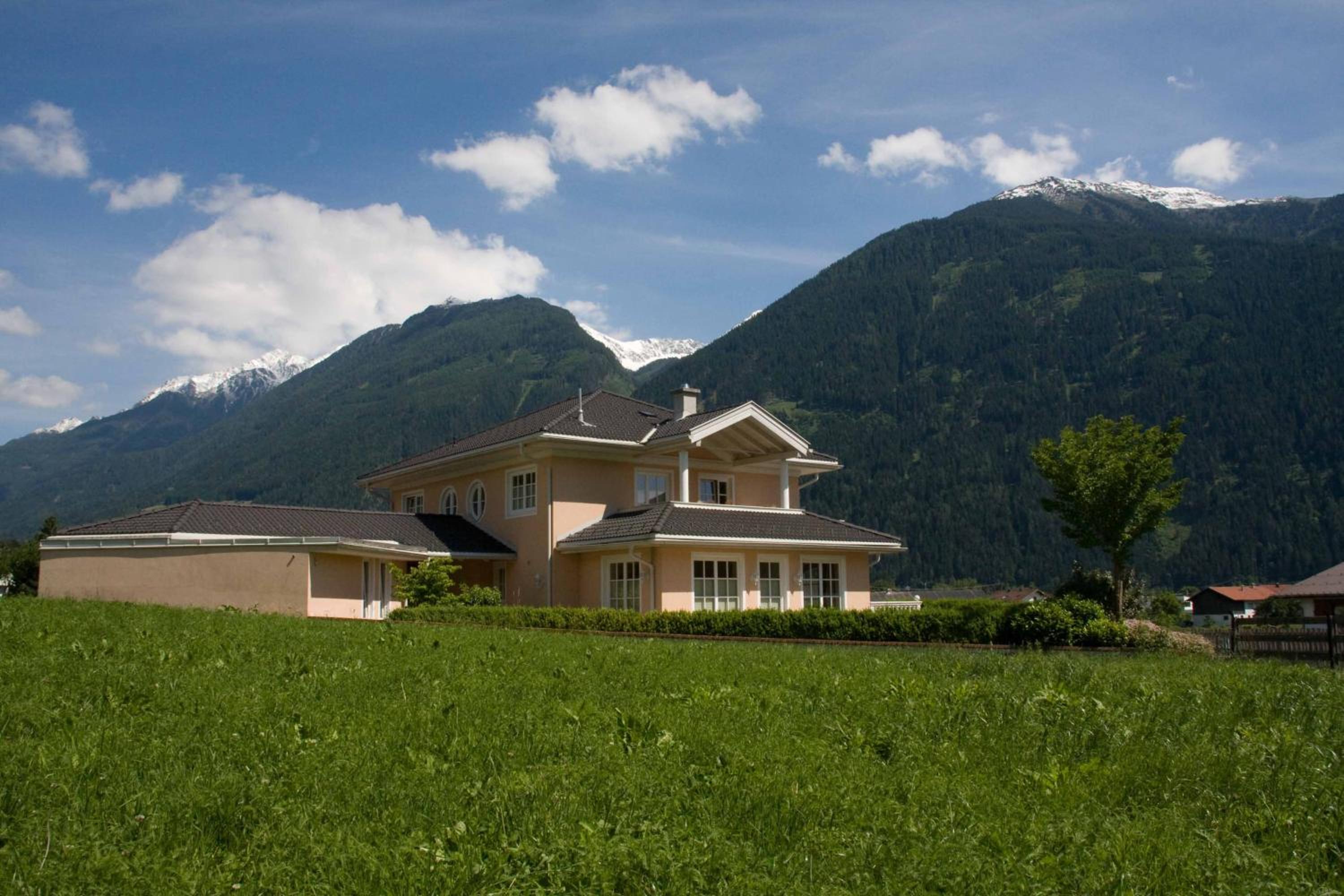 Villa Wellness Homes