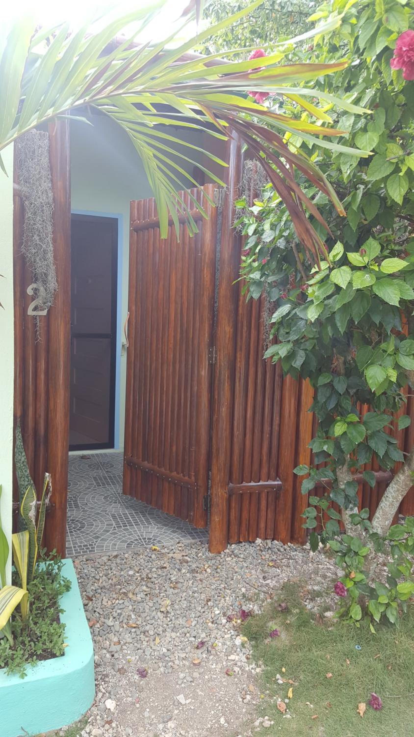 MJs Garden Hotel Moalboal powered by Cocotel