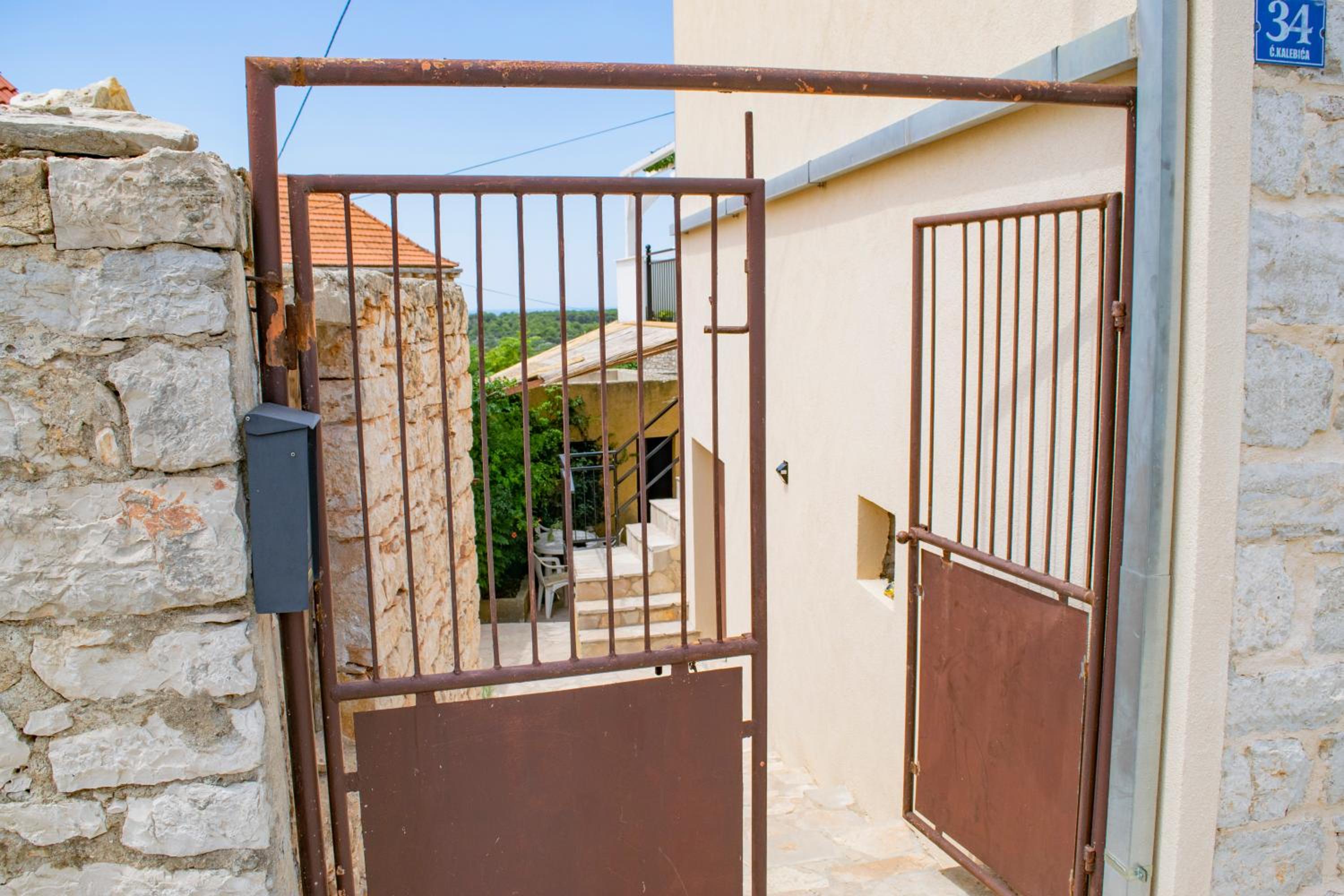 New Apartment in Old Town - Gornje Selo