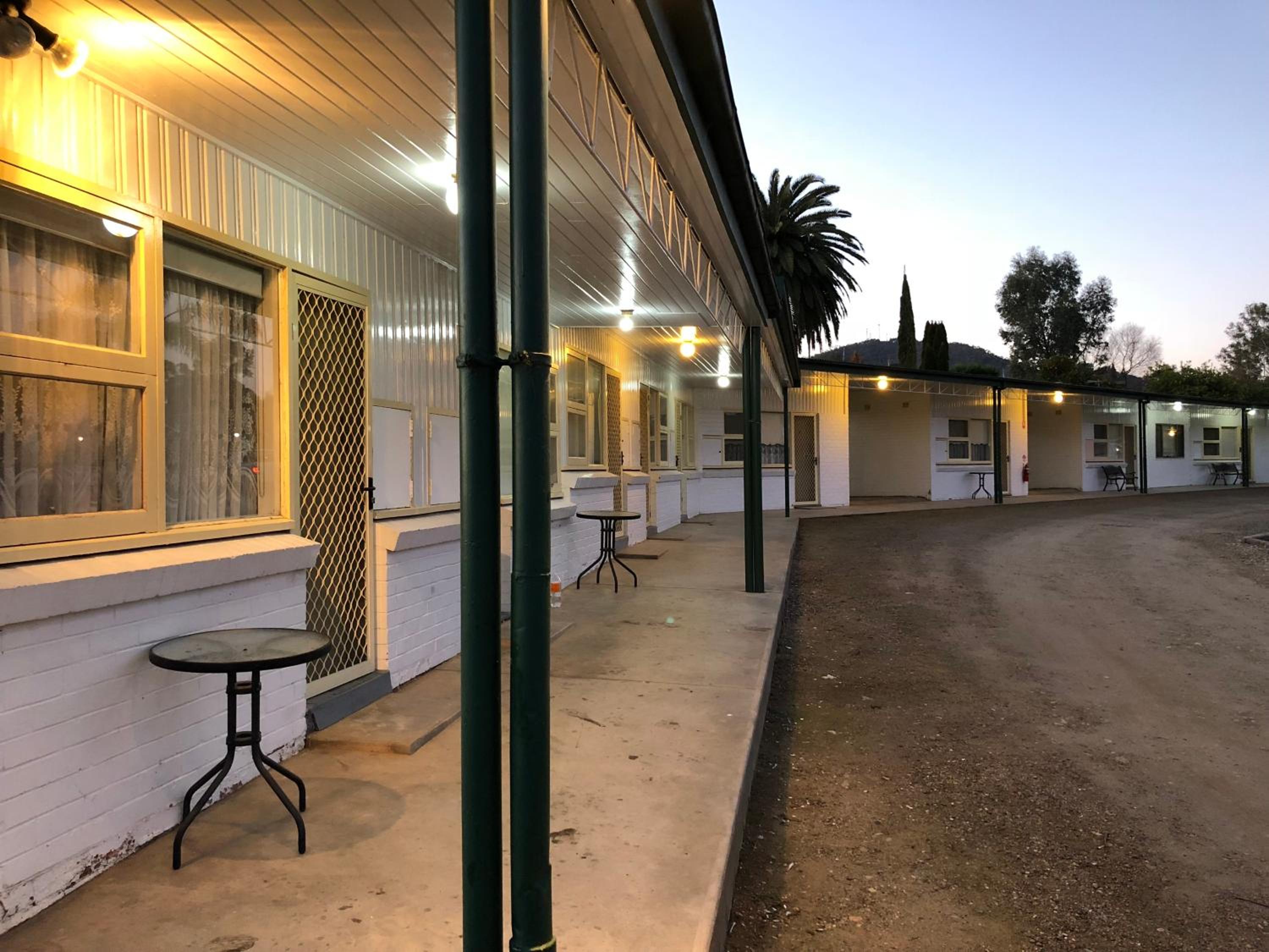 Green Door Motel