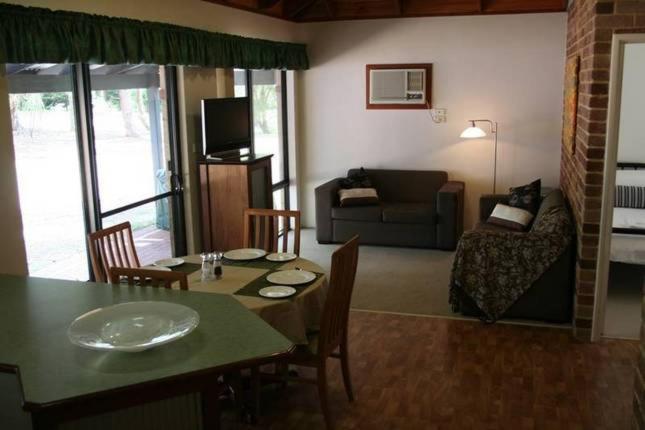 Margaret River Hideaway & Farmstay