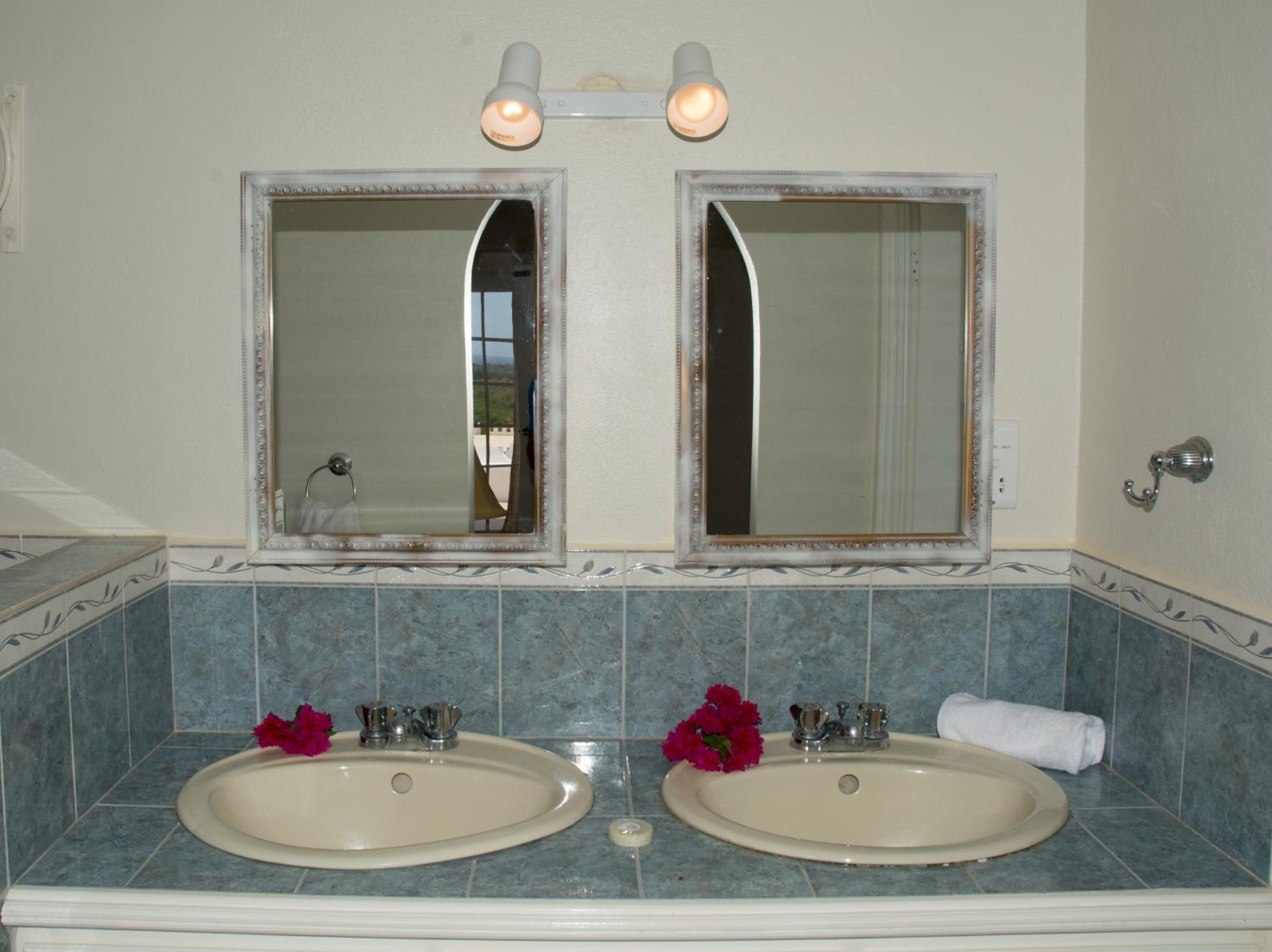 Castles In Paradise Villa Resort