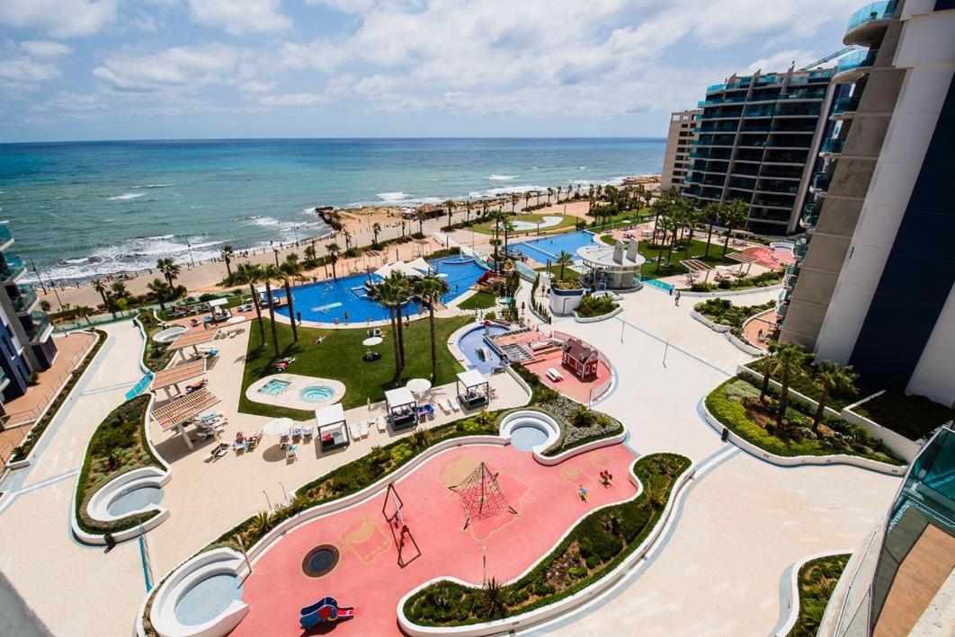 SEA SENSES SKYLINE Torrevieja view 5