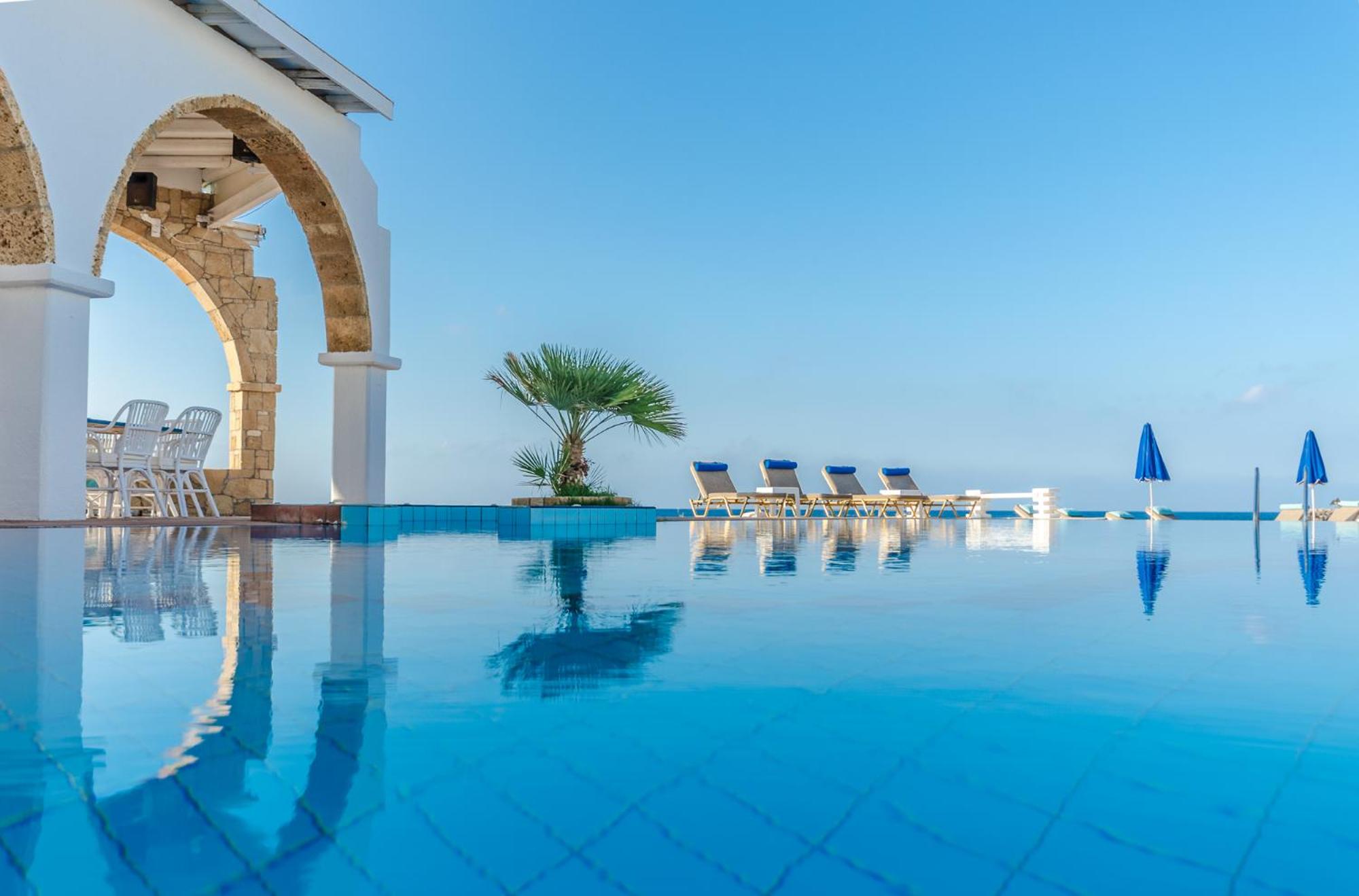 Malia Vacations - Pyrgos Blue - Property Image 1
