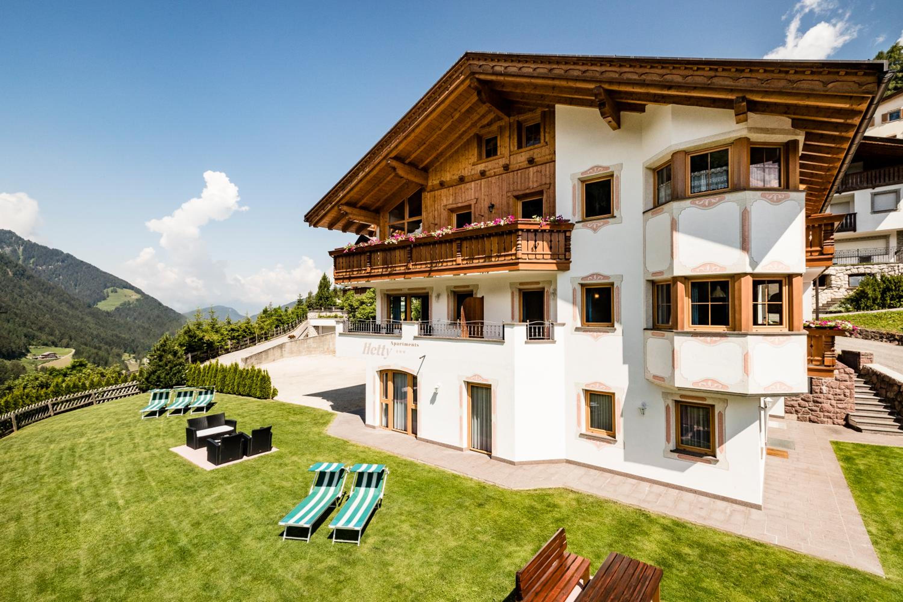 Appartamenti Hetty view 3