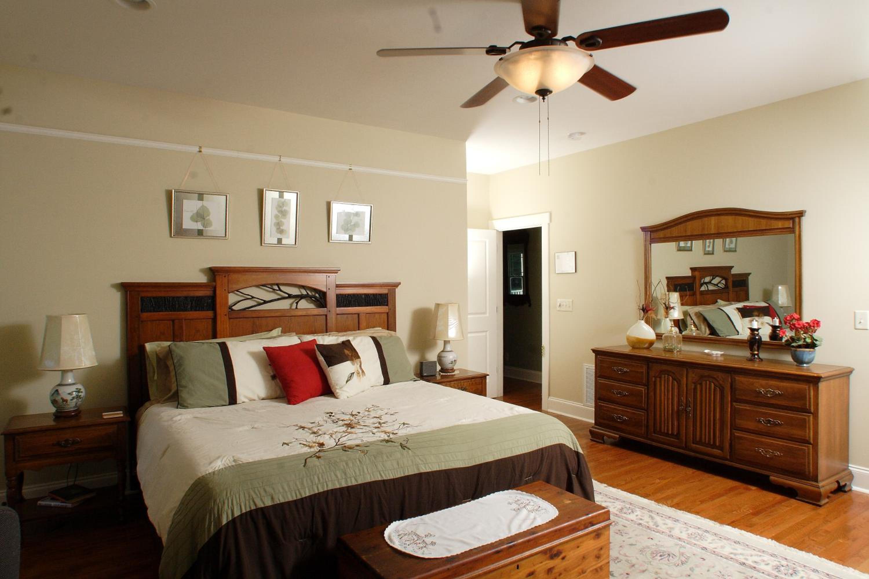 Seven Oaks Bed & Breakfast