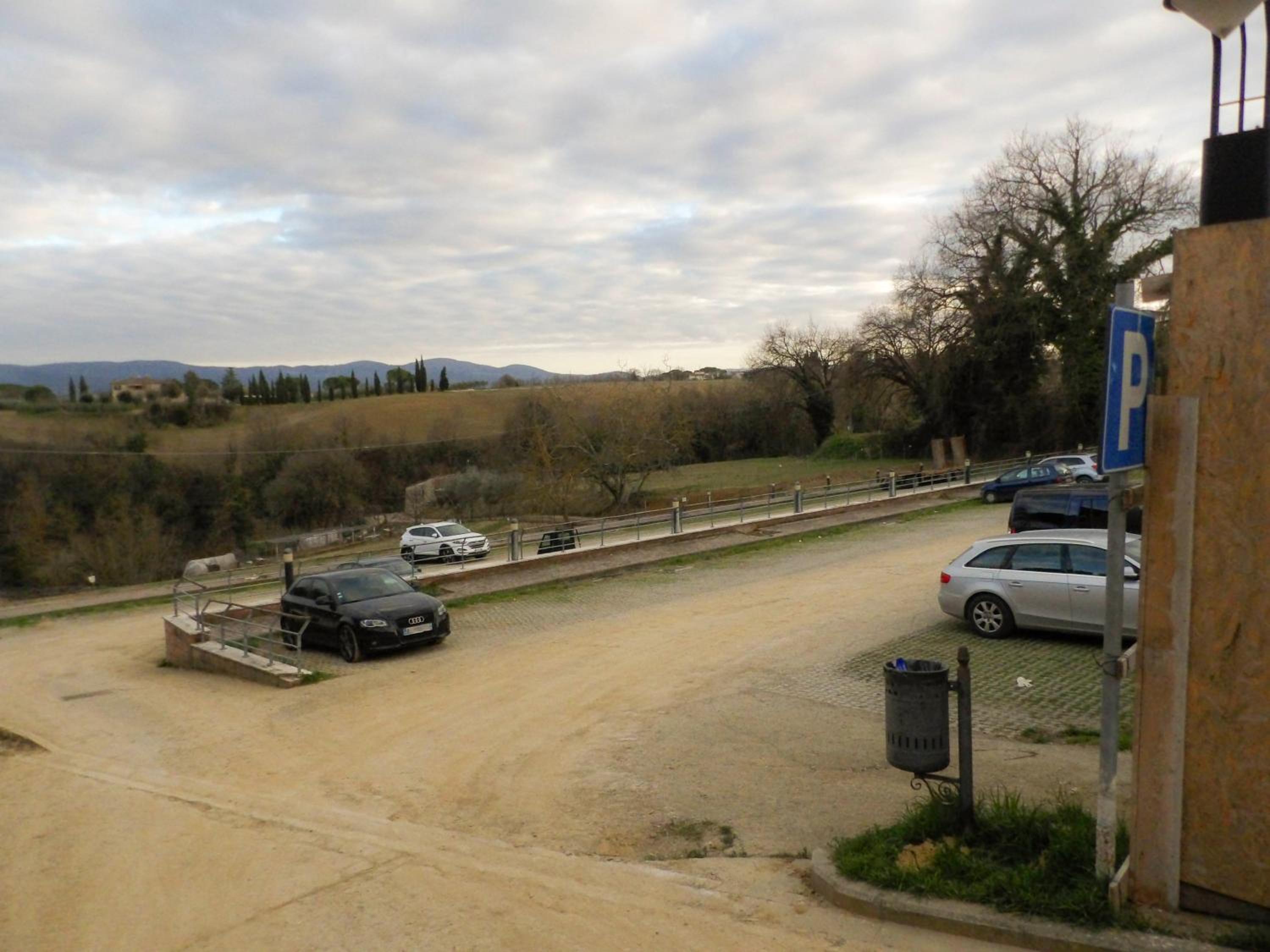 Cheap Apartment in The Old Village, photo 7
