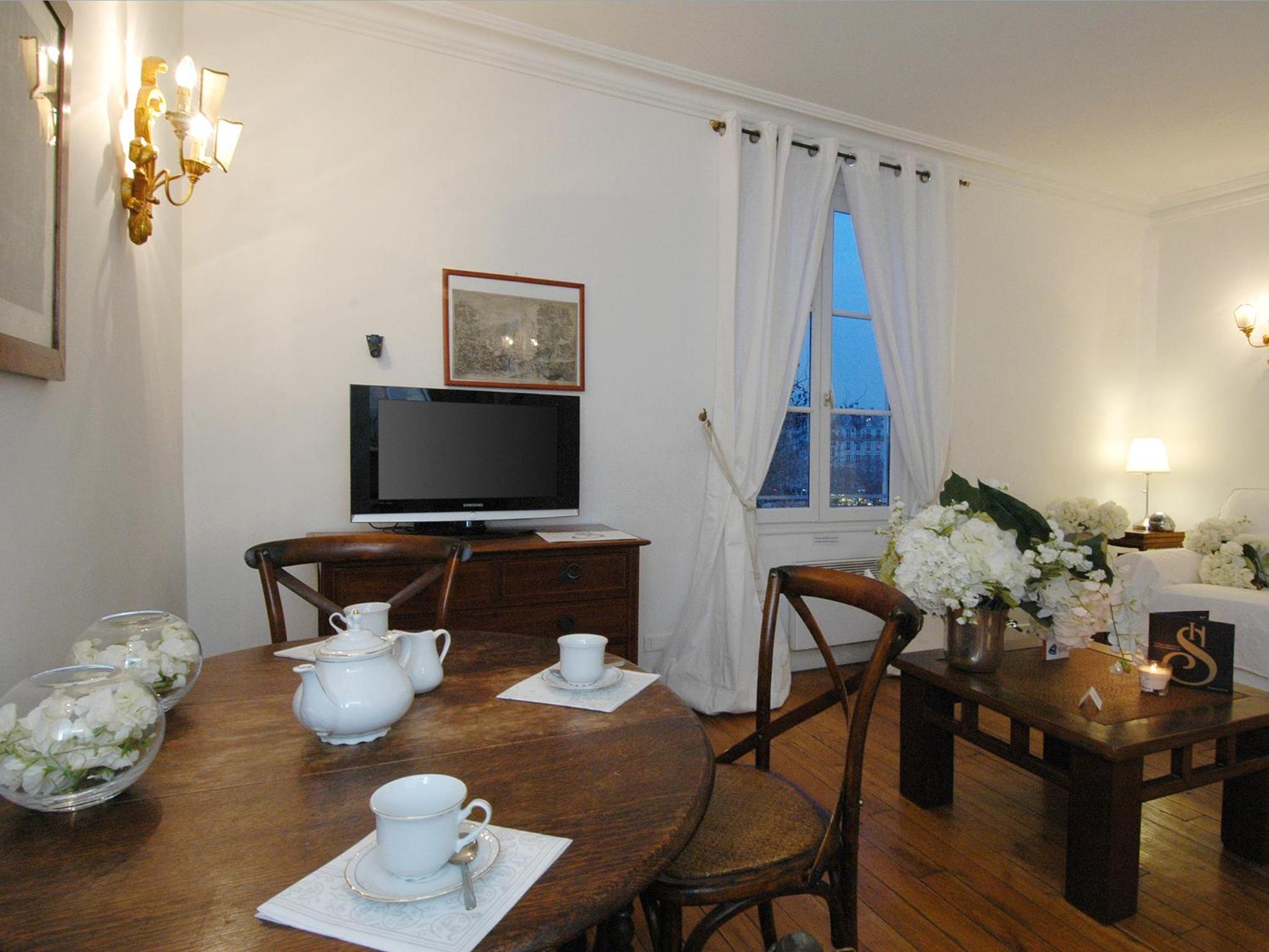 Mithouard Apartments