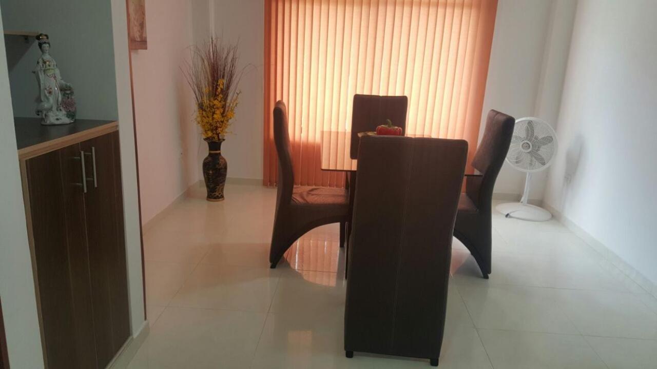 Apartamentos Turisticos Doña Flor