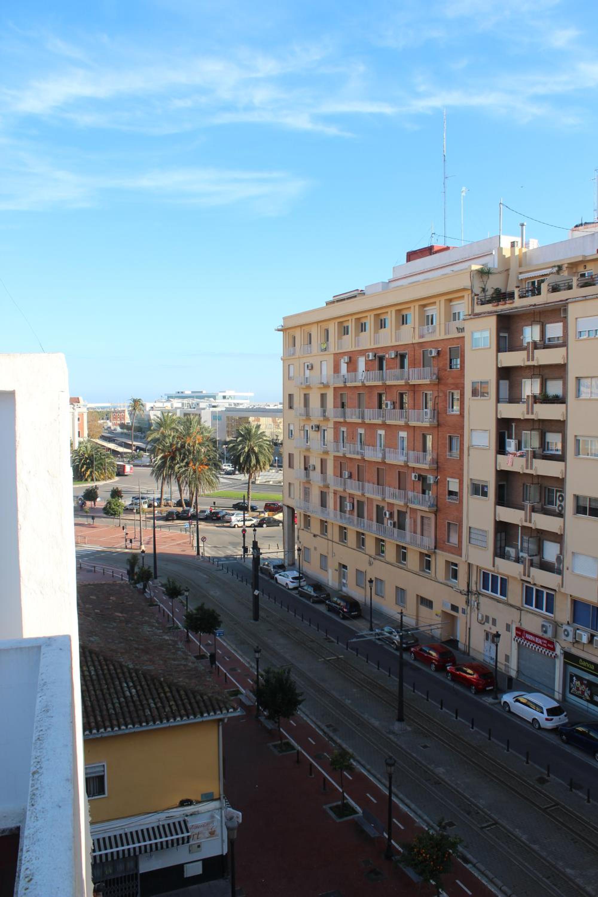 Luminoso Apartamento * La Marina de Valencia view 5