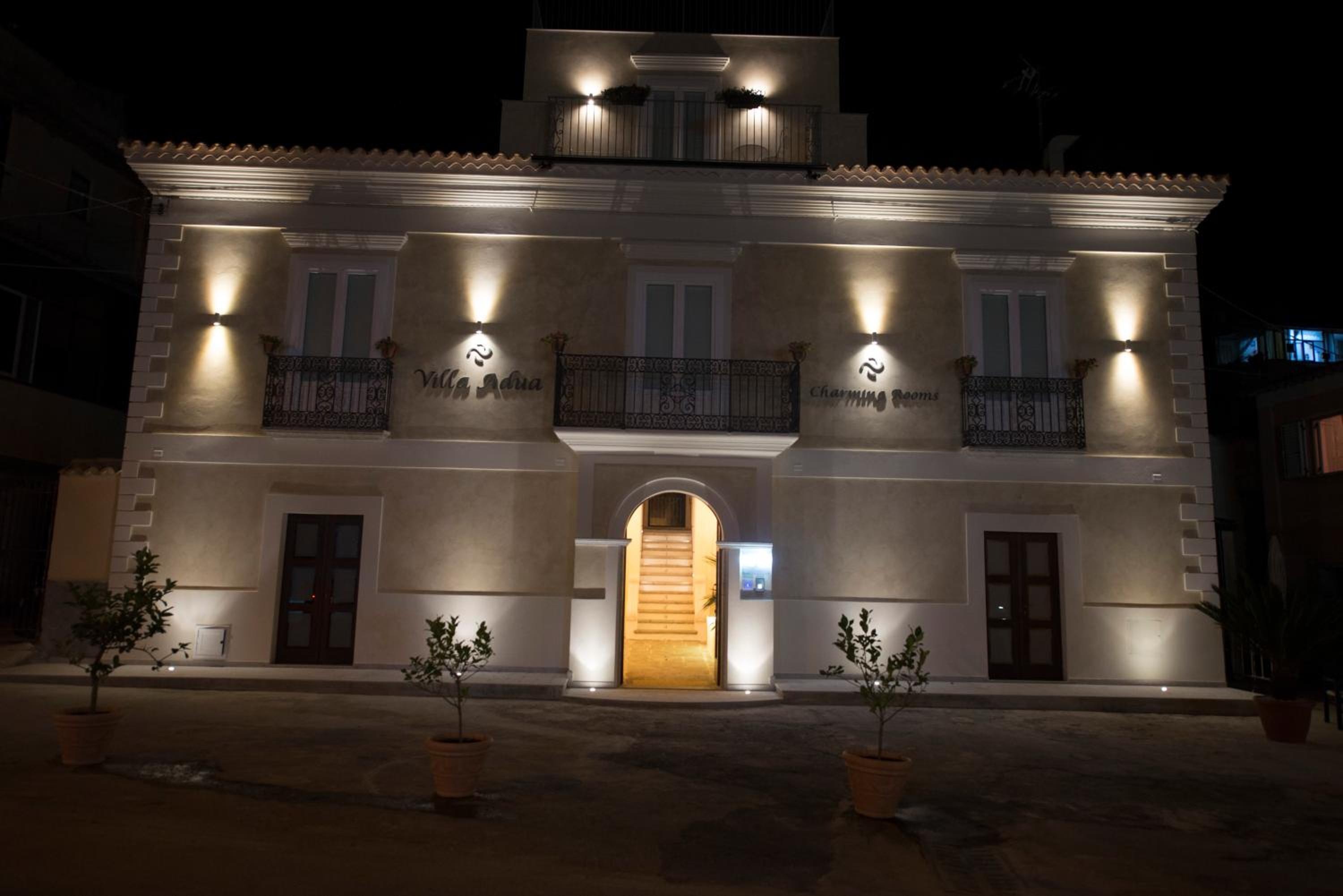 Villa Adua