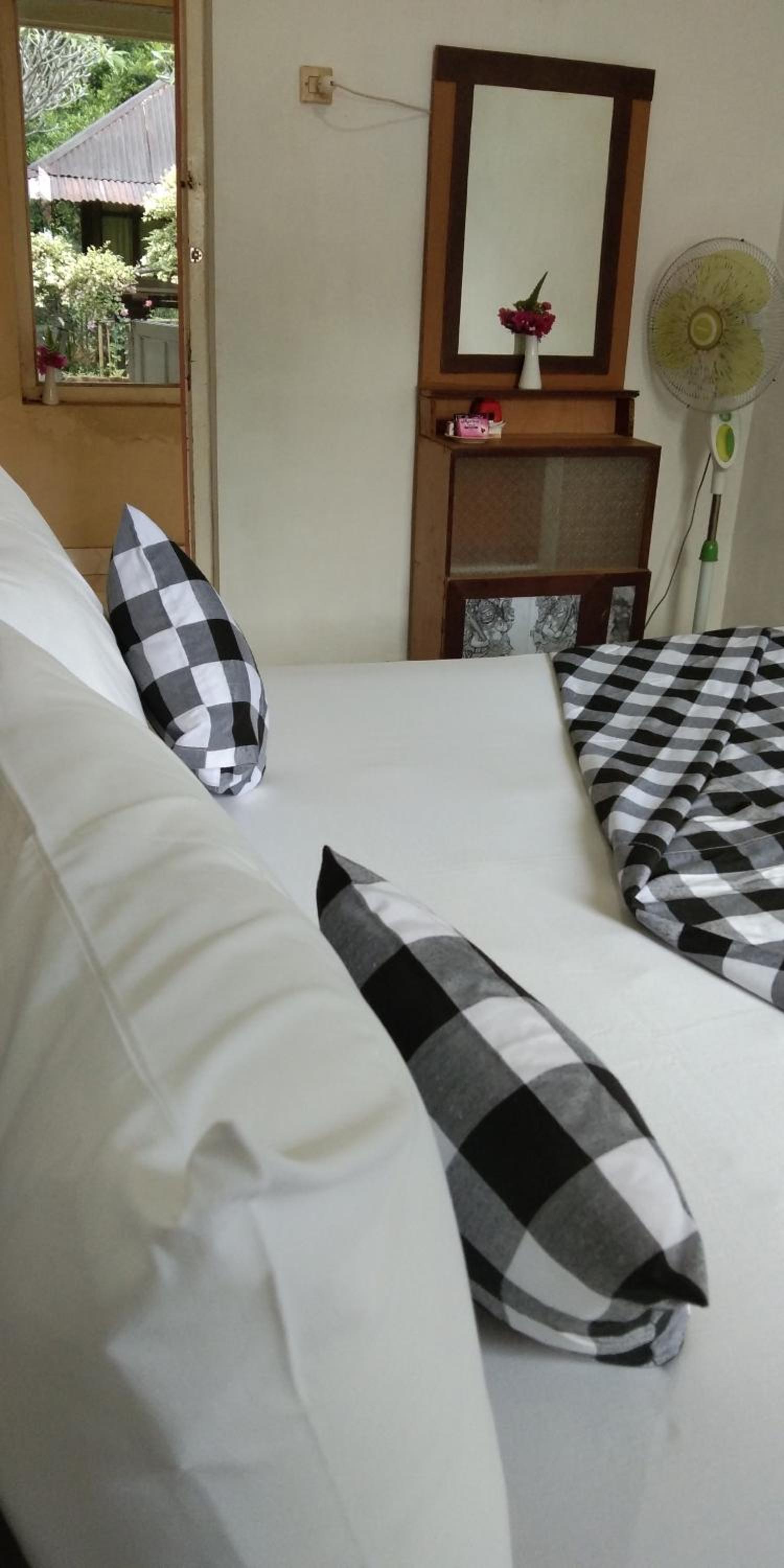 DWM ESA di Kubu Homestay By Reccoma