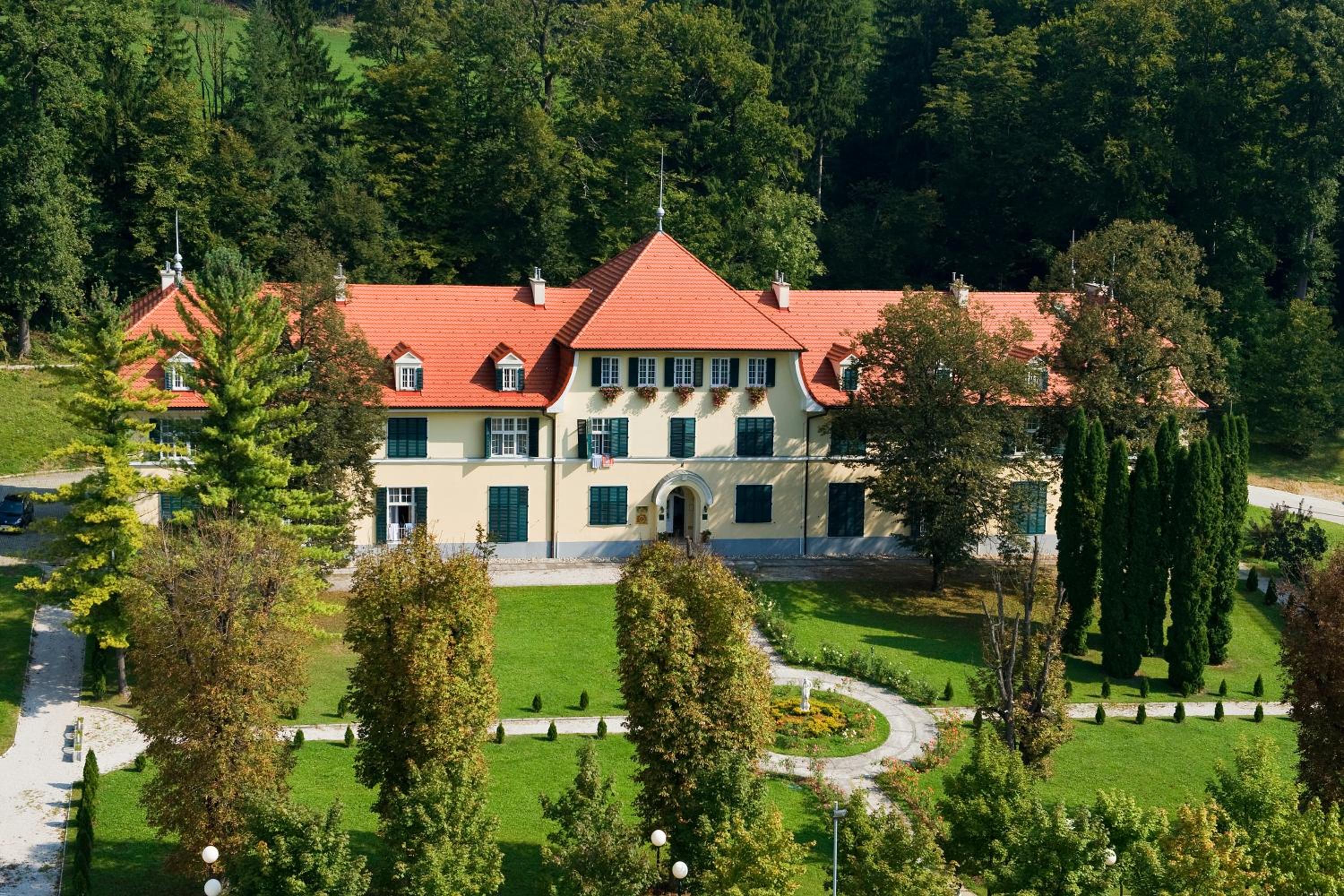 Apartments Vila Golf - Flucher Turizem view 4