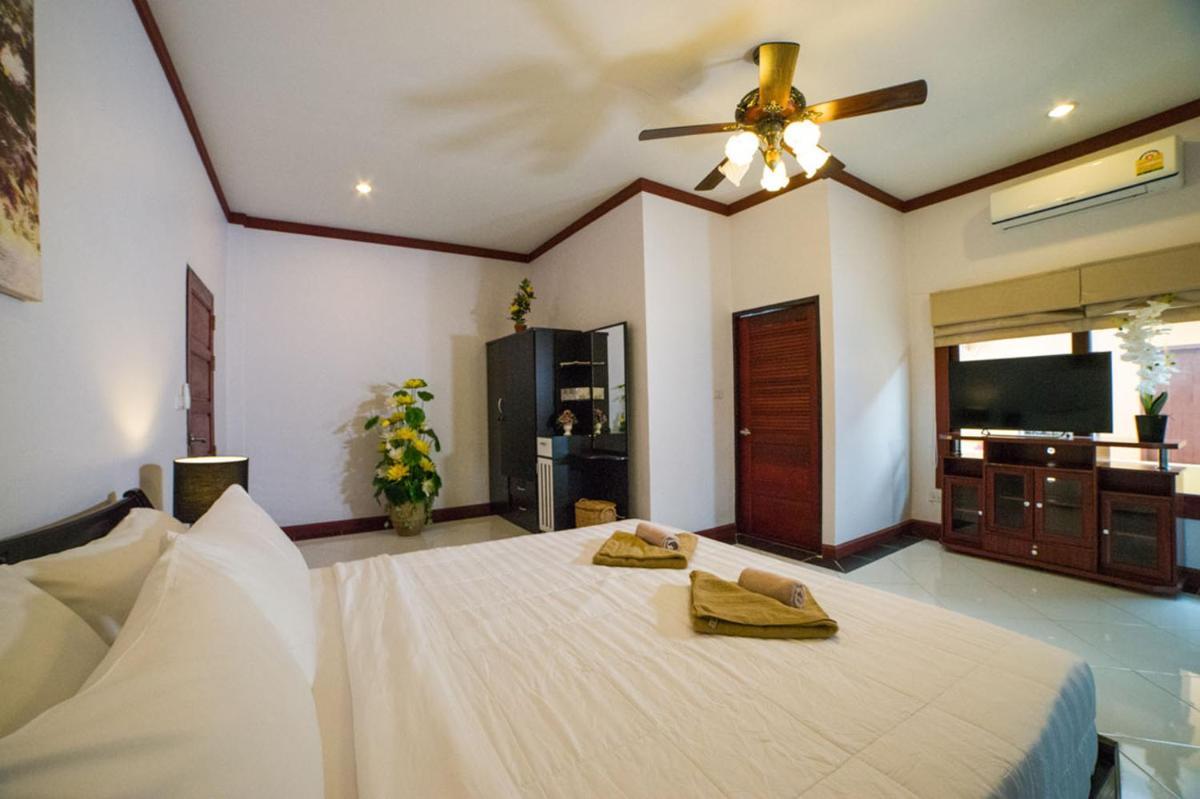 Naiyang Beach Private Pool Villa