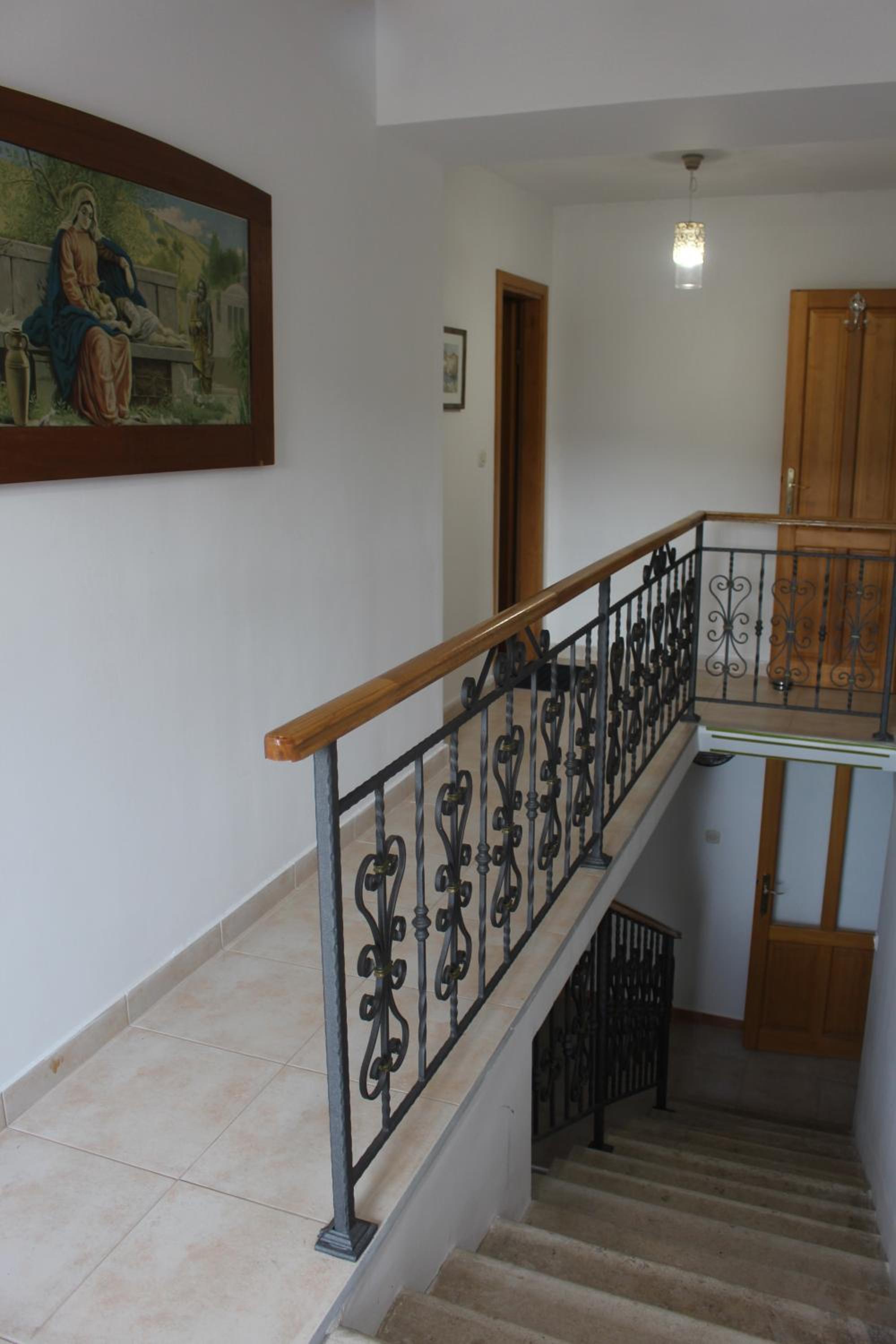 Photo 33