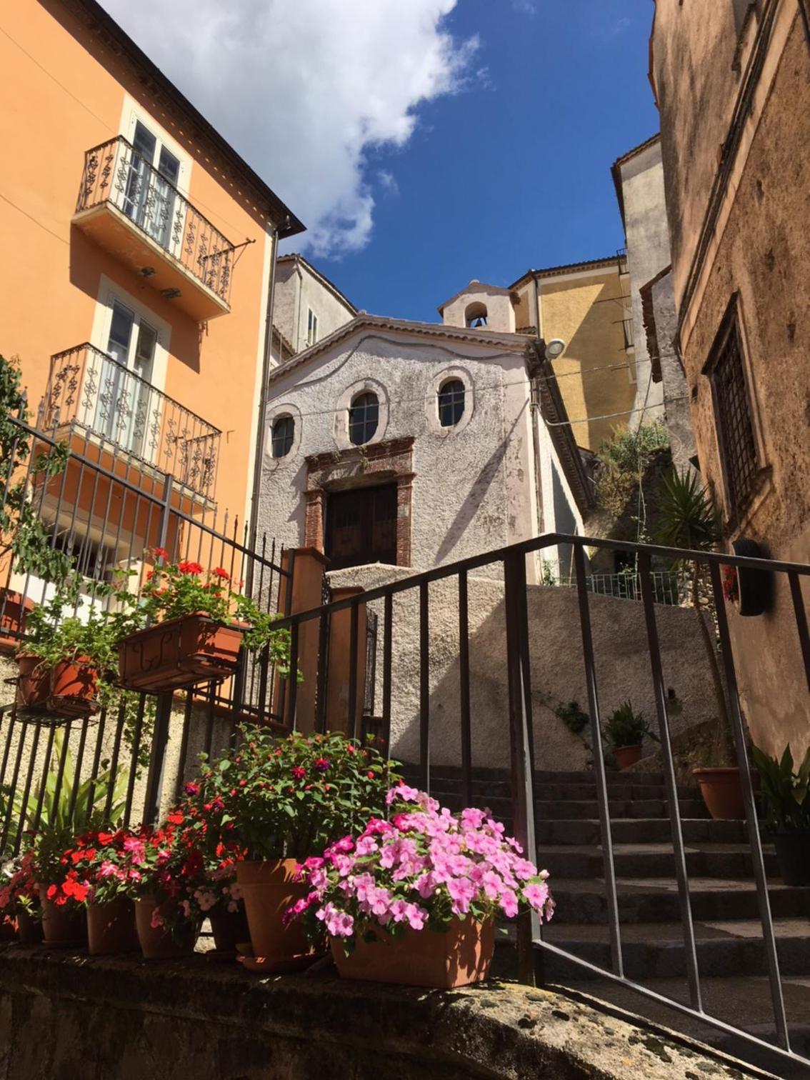 B&B Lo Straniero