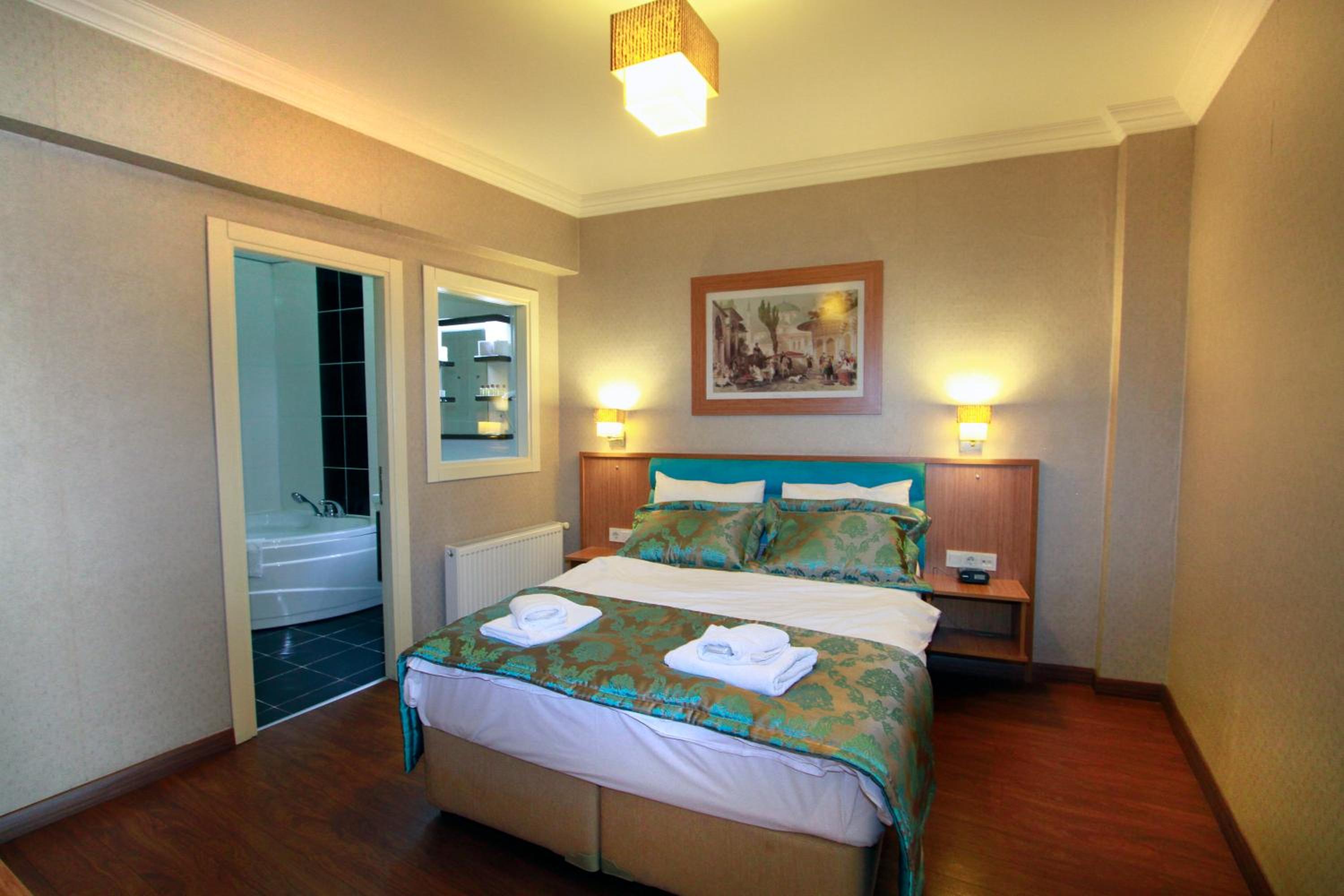 Agora Boutique Hotel & Bistro - Image 20