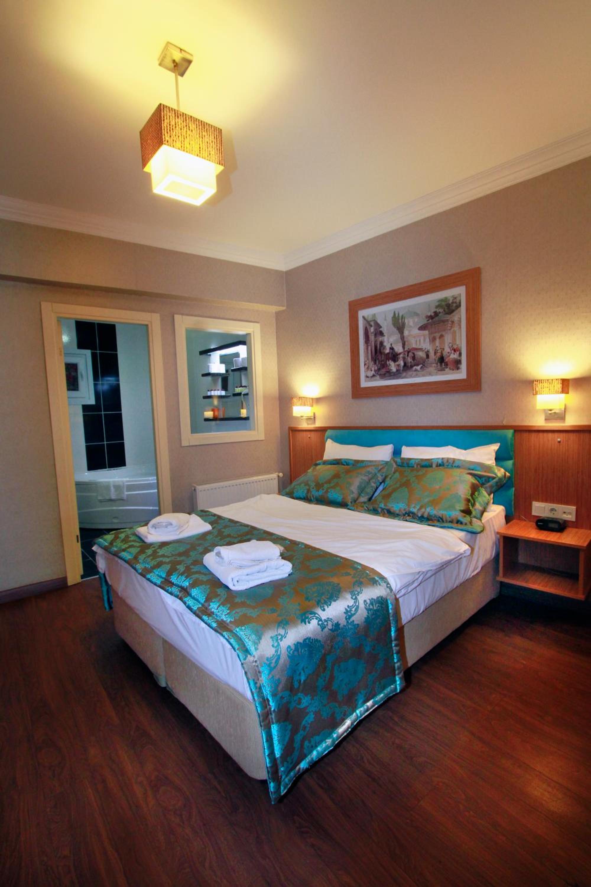 Agora Boutique Hotel & Bistro - Image 18