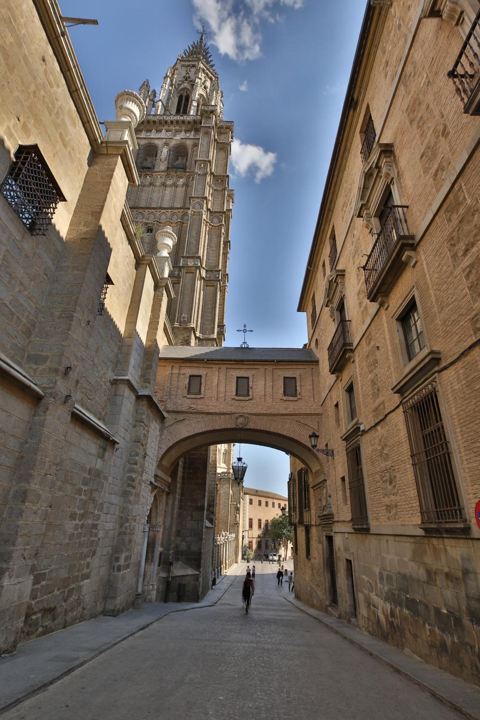 La Casa del Lirón by Toledo AP