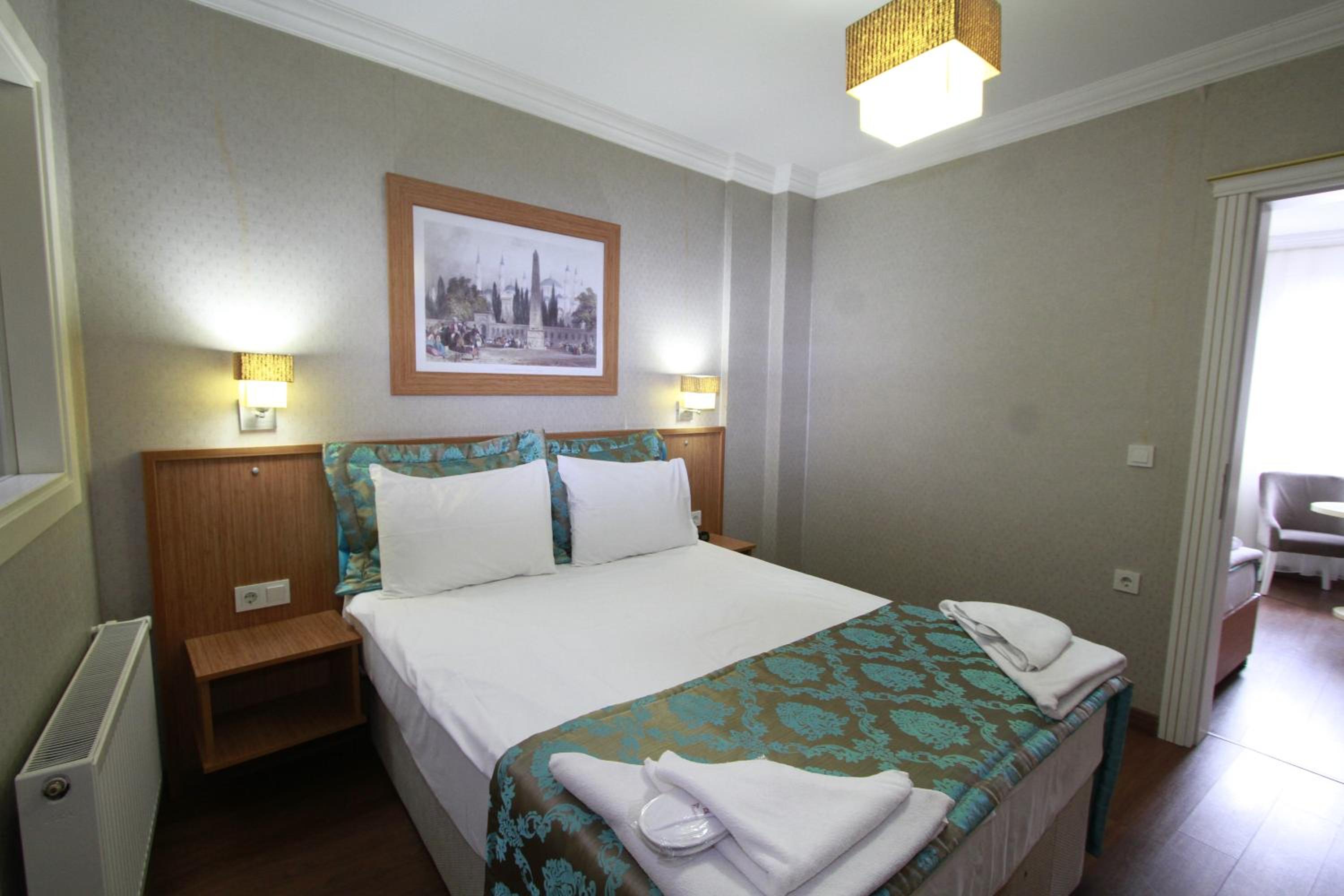 Agora Boutique Hotel & Bistro - Image 12