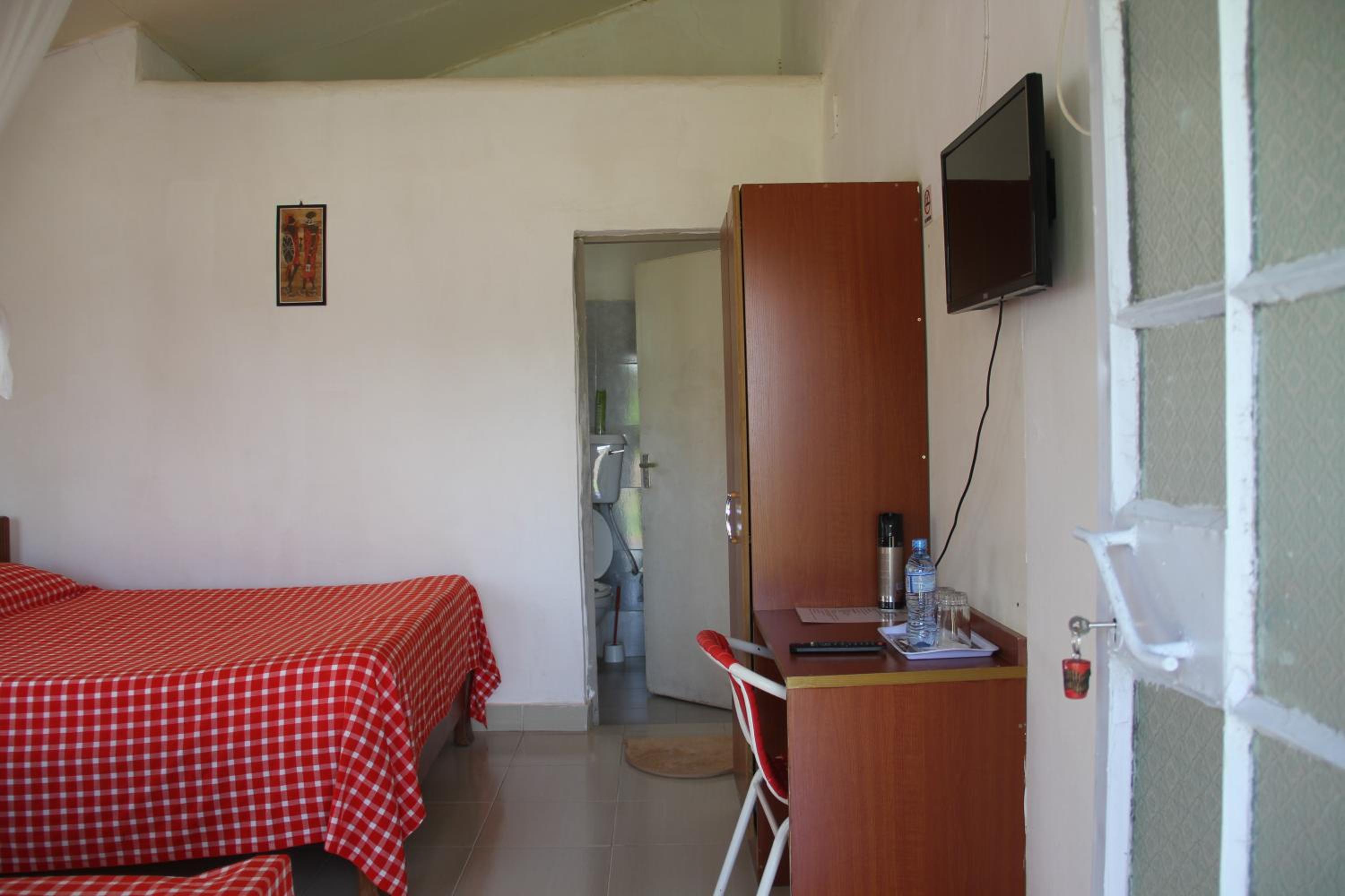 Photo 8