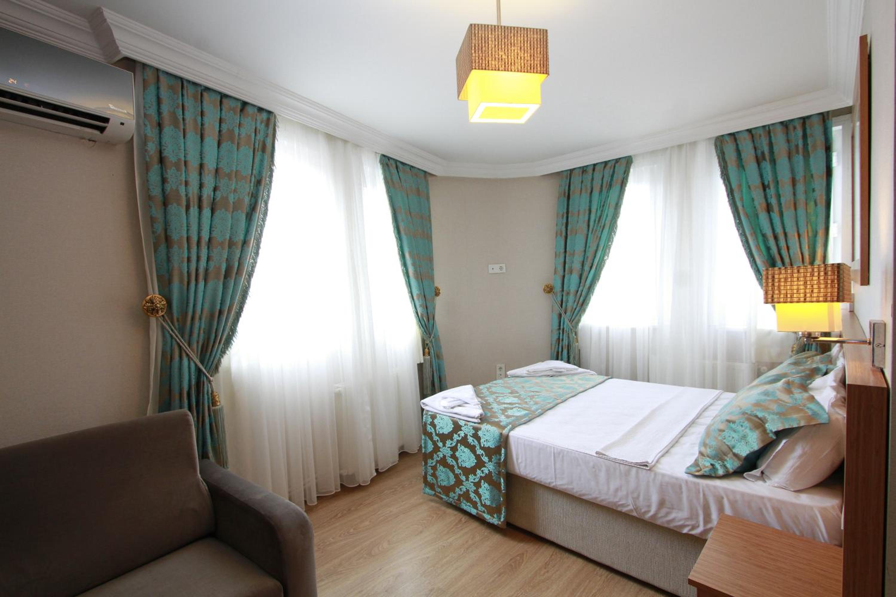 Agora Boutique Hotel & Bistro - Image 6