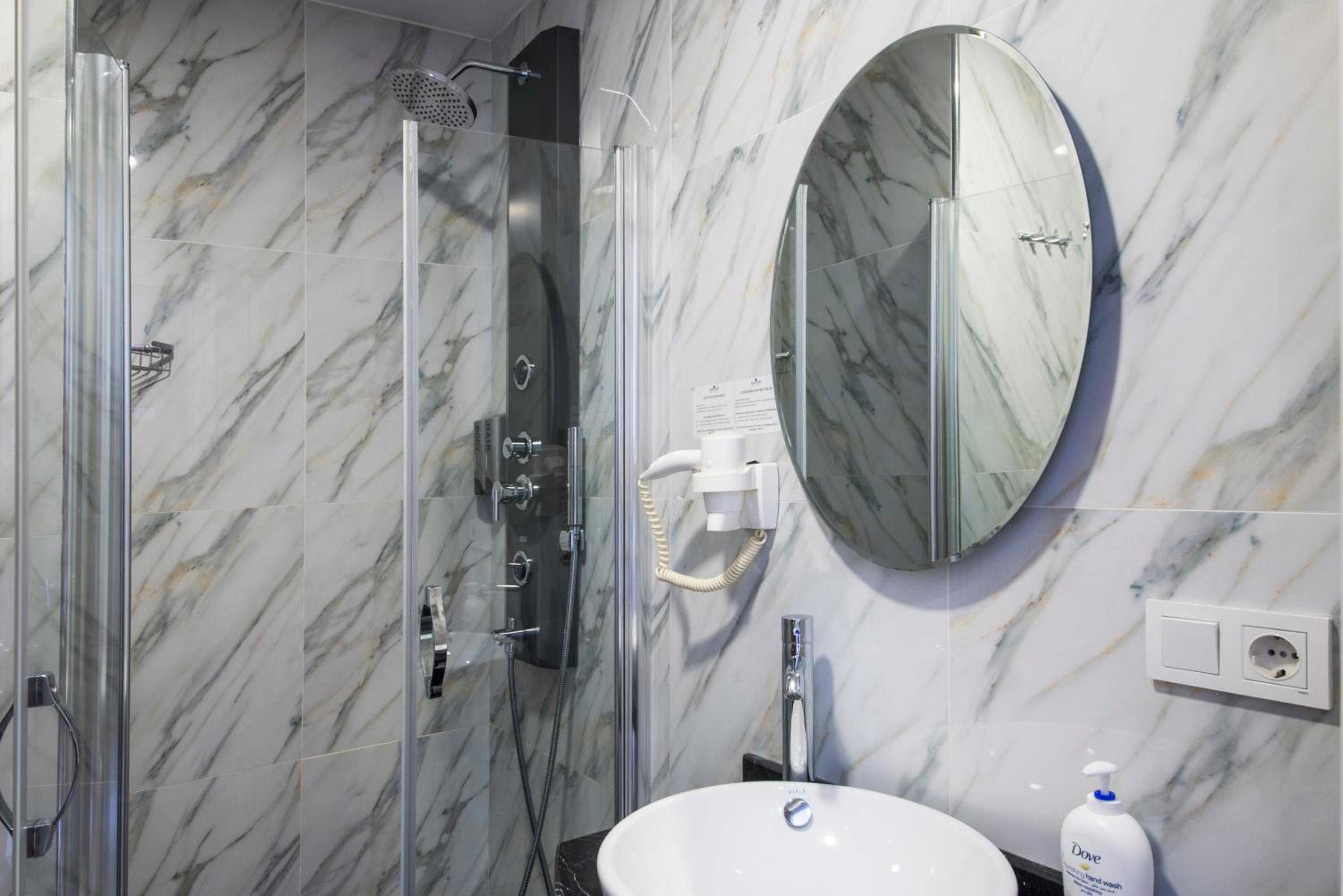 Aston Otel Taksim - Image 6