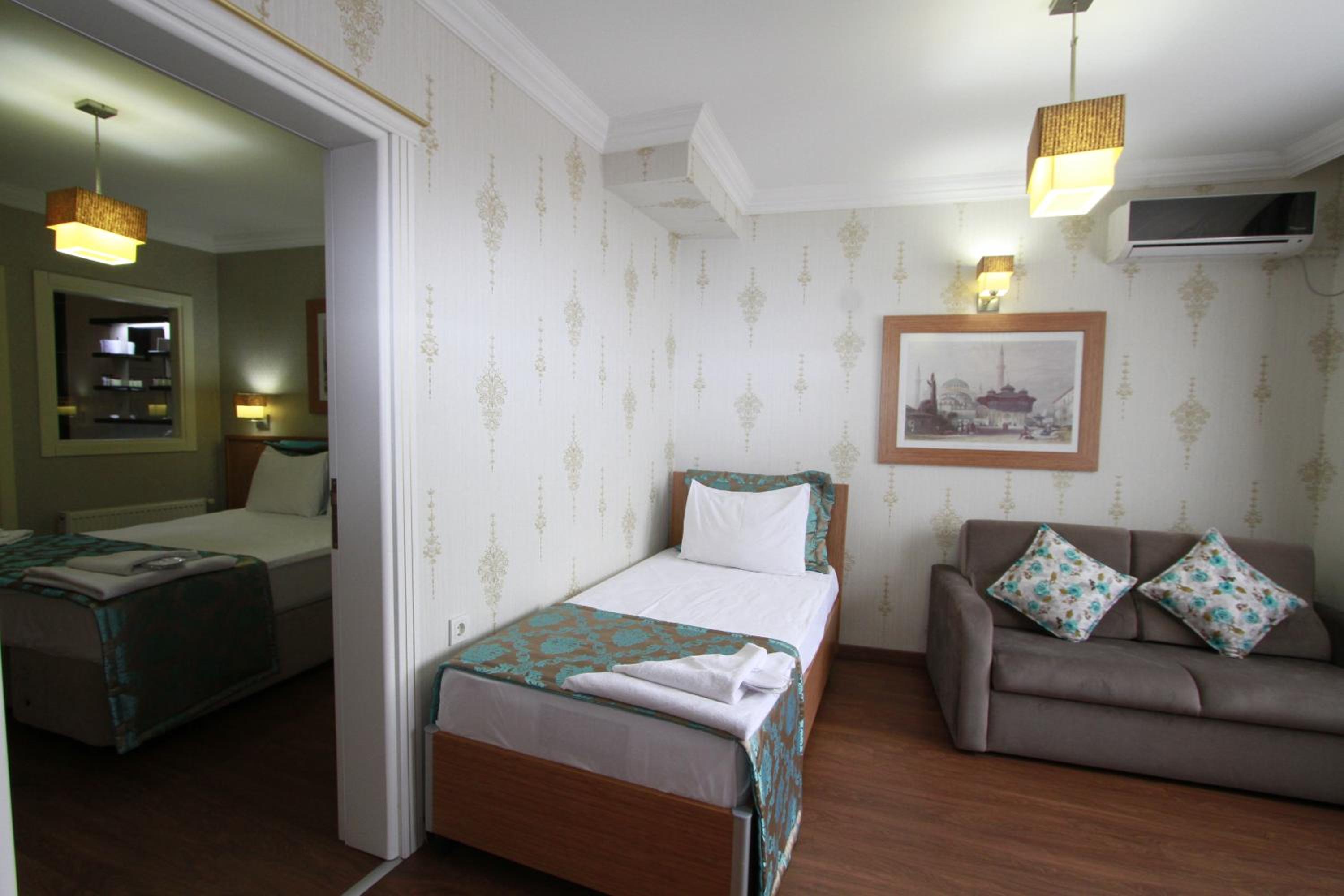 Agora Boutique Hotel & Bistro - Image 11