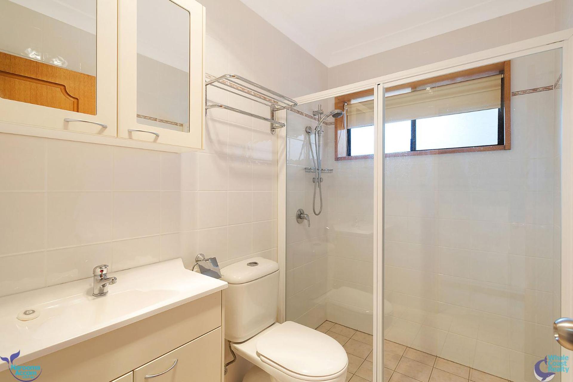Bayview Unit Stunning Inlet Views view 3