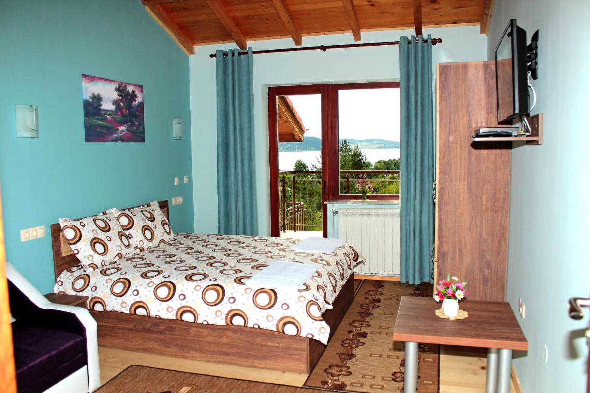 Ilievi Guest Houses
