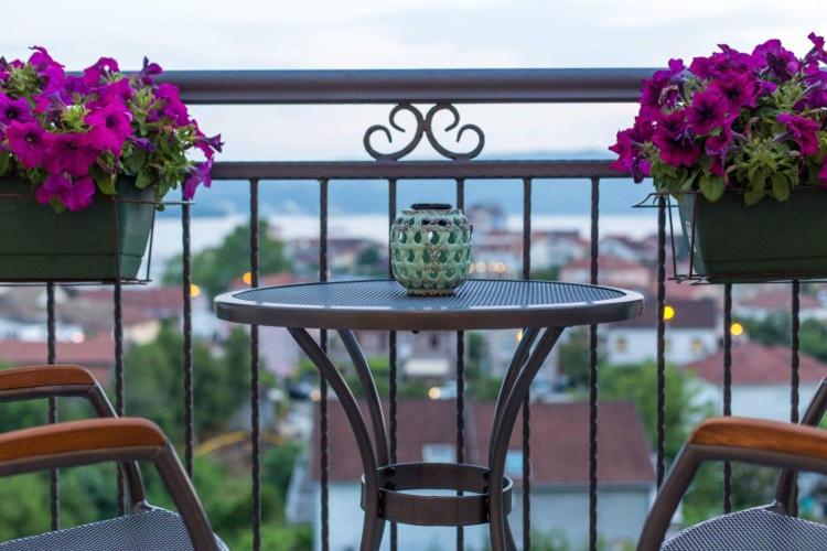 Porto Apartments